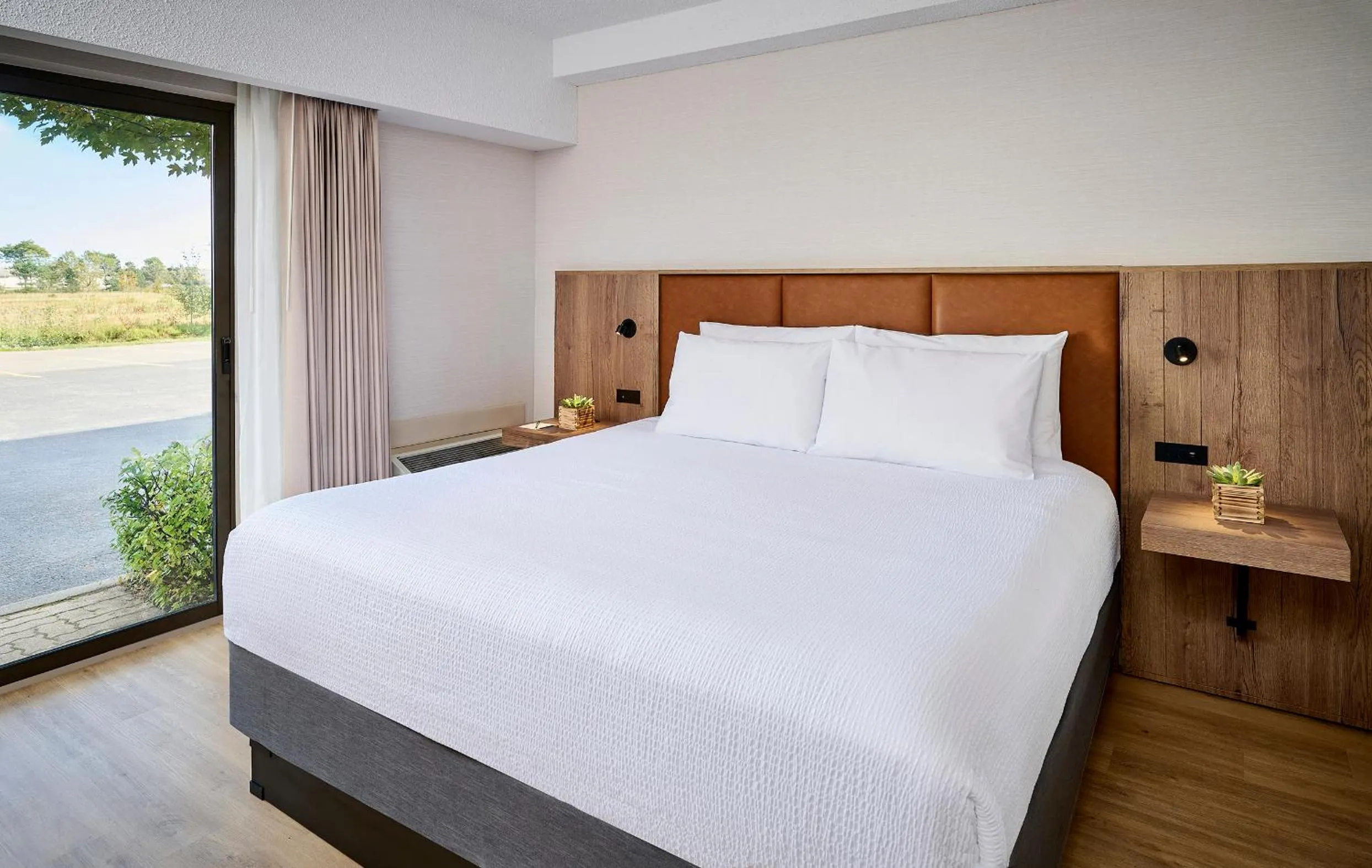 Bed in Valhalla Hotel & Conference Centre