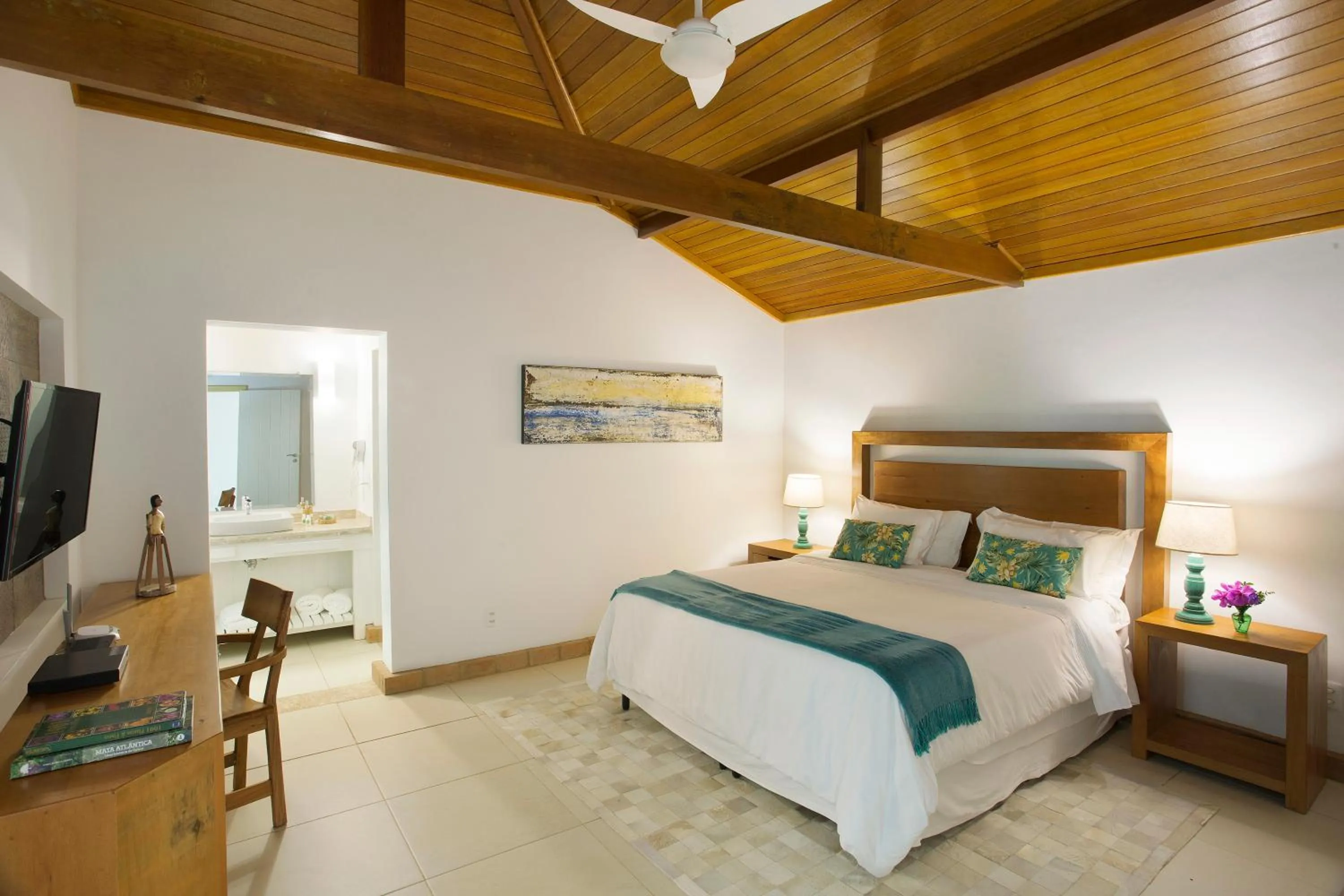 Photo of the whole room, Bed in Eco Resort Hotel Villa São Romão