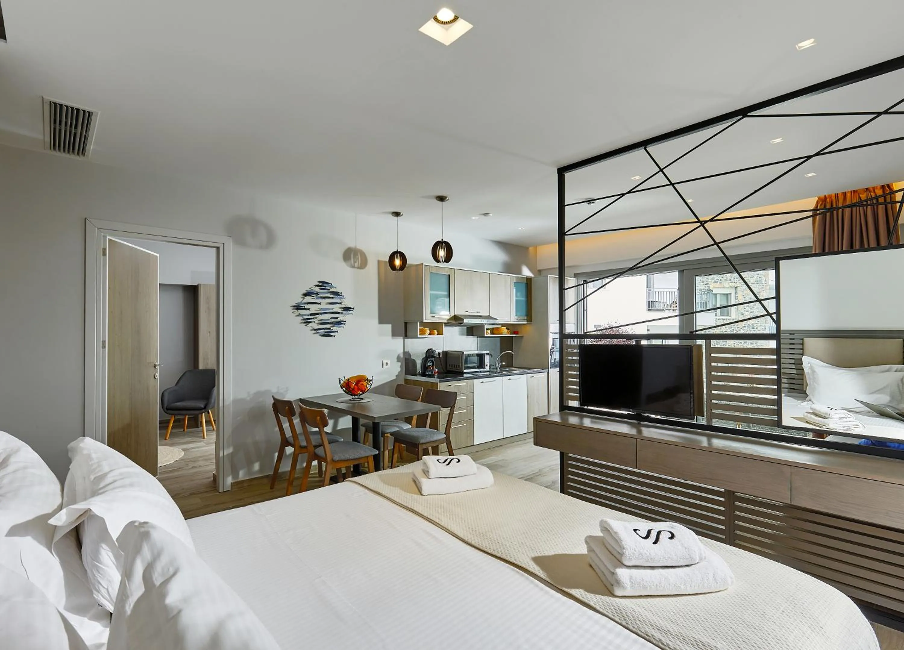 TV and multimedia, Bed in Seascape Luxury Residences