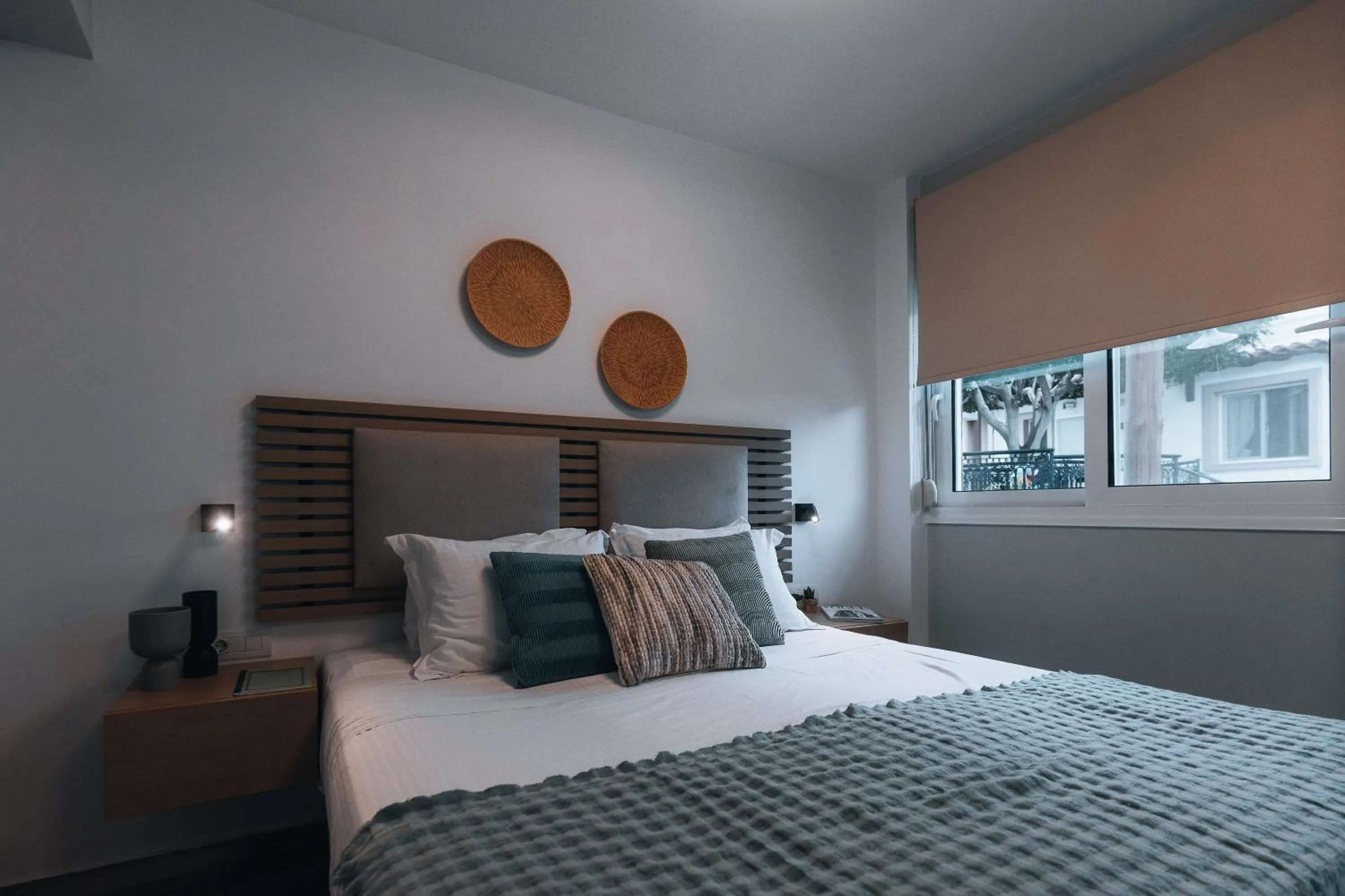 Bed in Seascape Luxury Residences