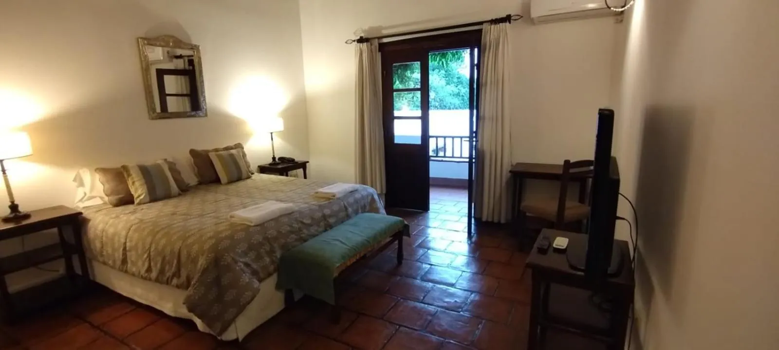 Photo of the whole room, Bed in Las Moras Hotel