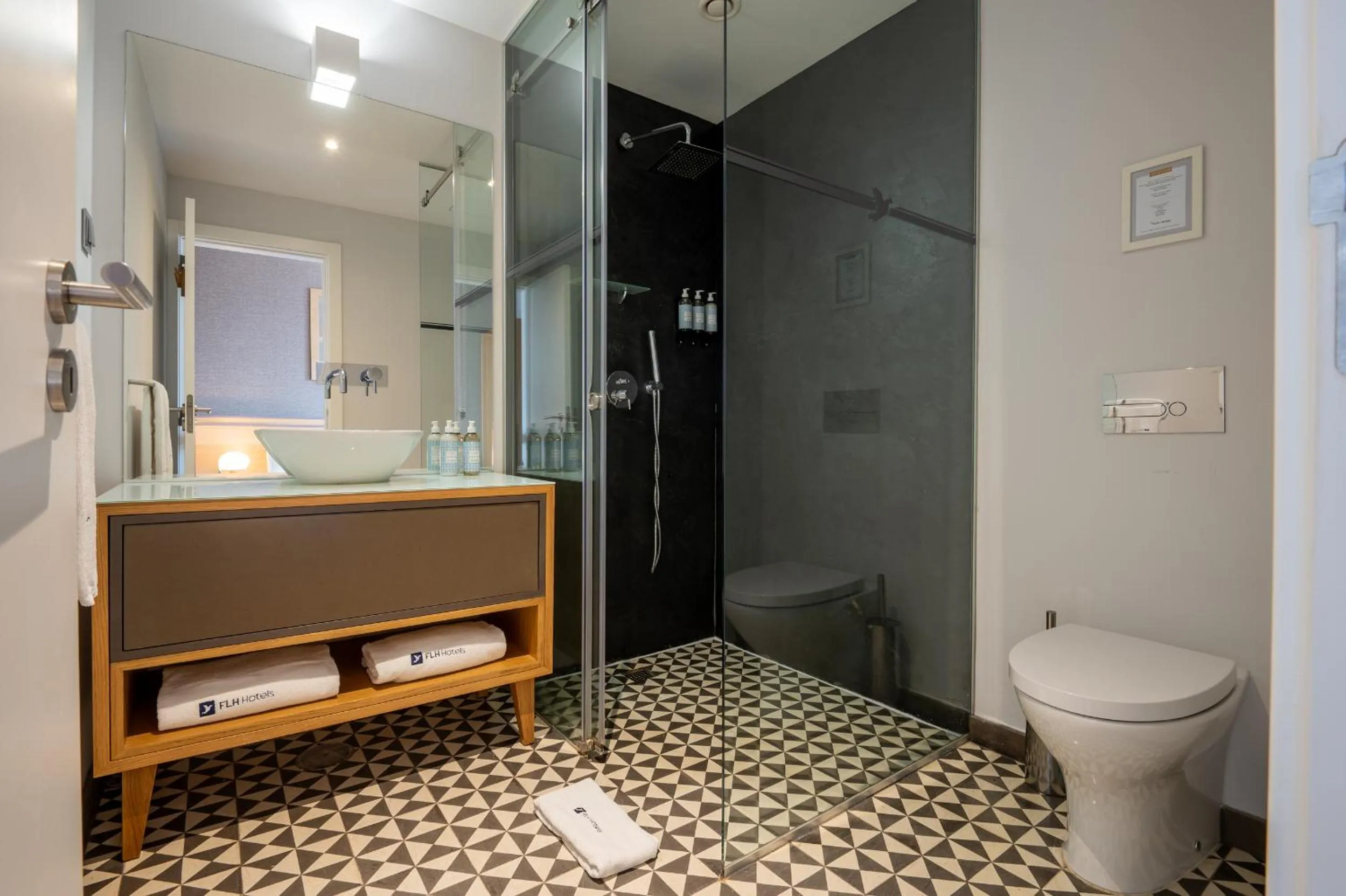 Bathroom in Santa Catarina FLH Suites