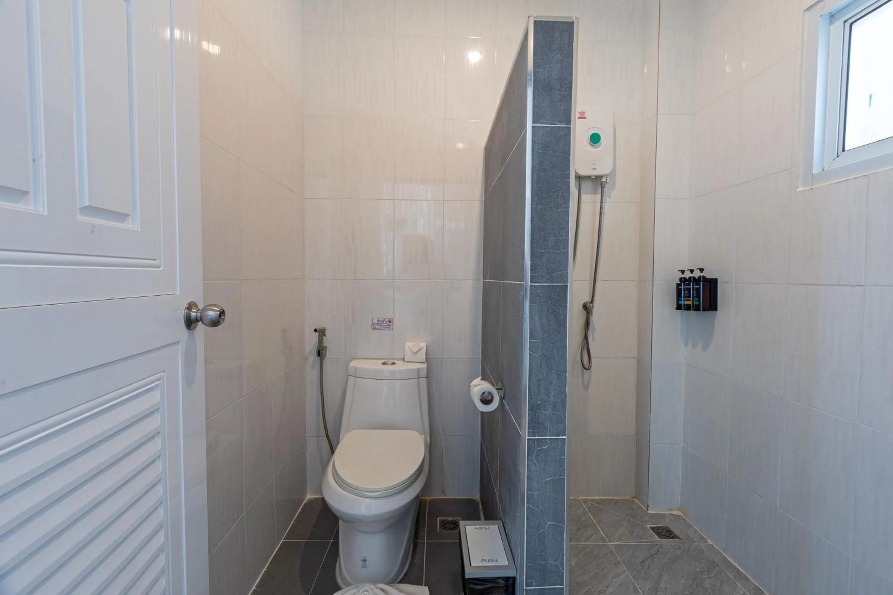 Bathroom in Three Trees Samui Resort - Sarocha Villa