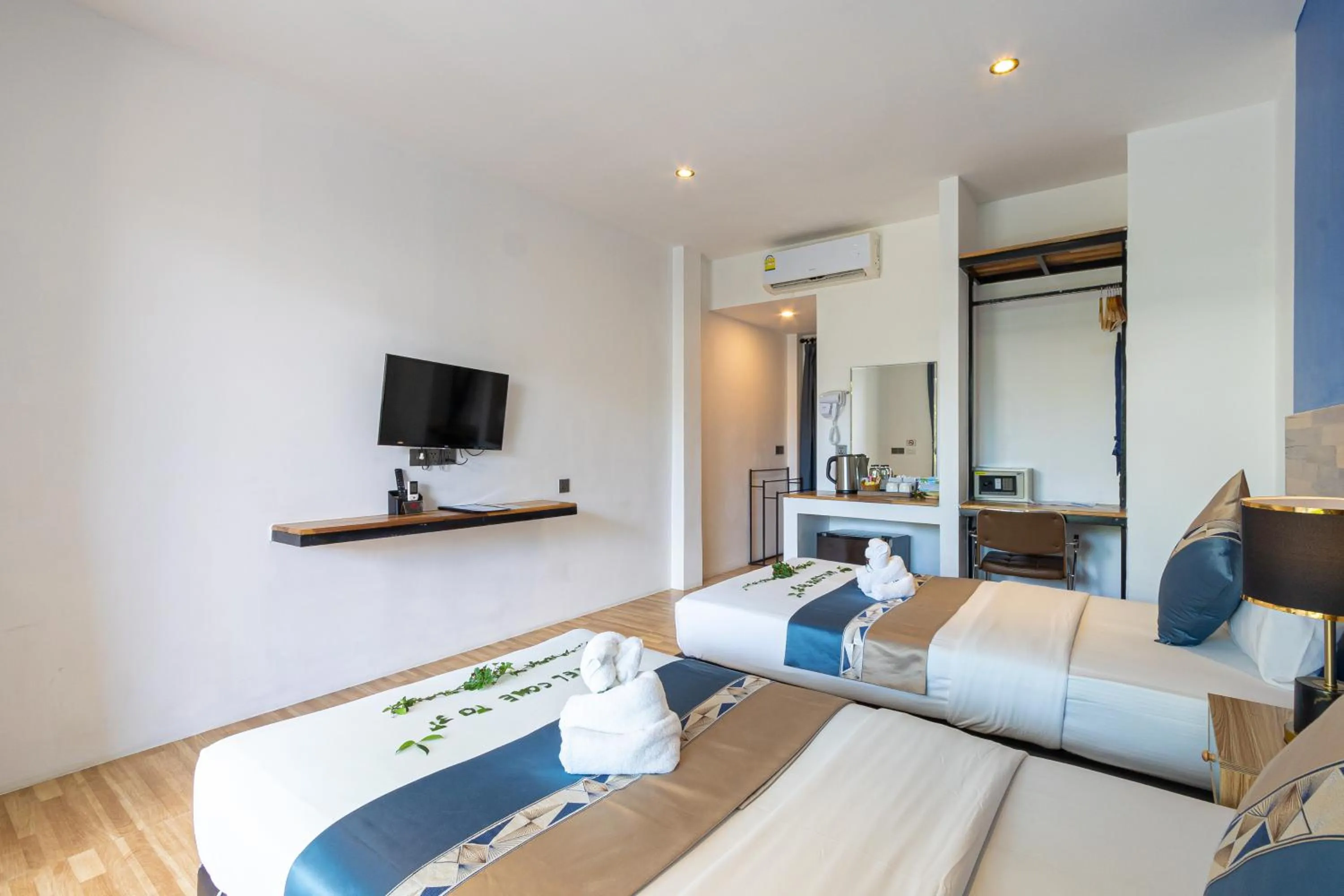 Property building, Bed in Three Trees Samui Resort - Sarocha Villa