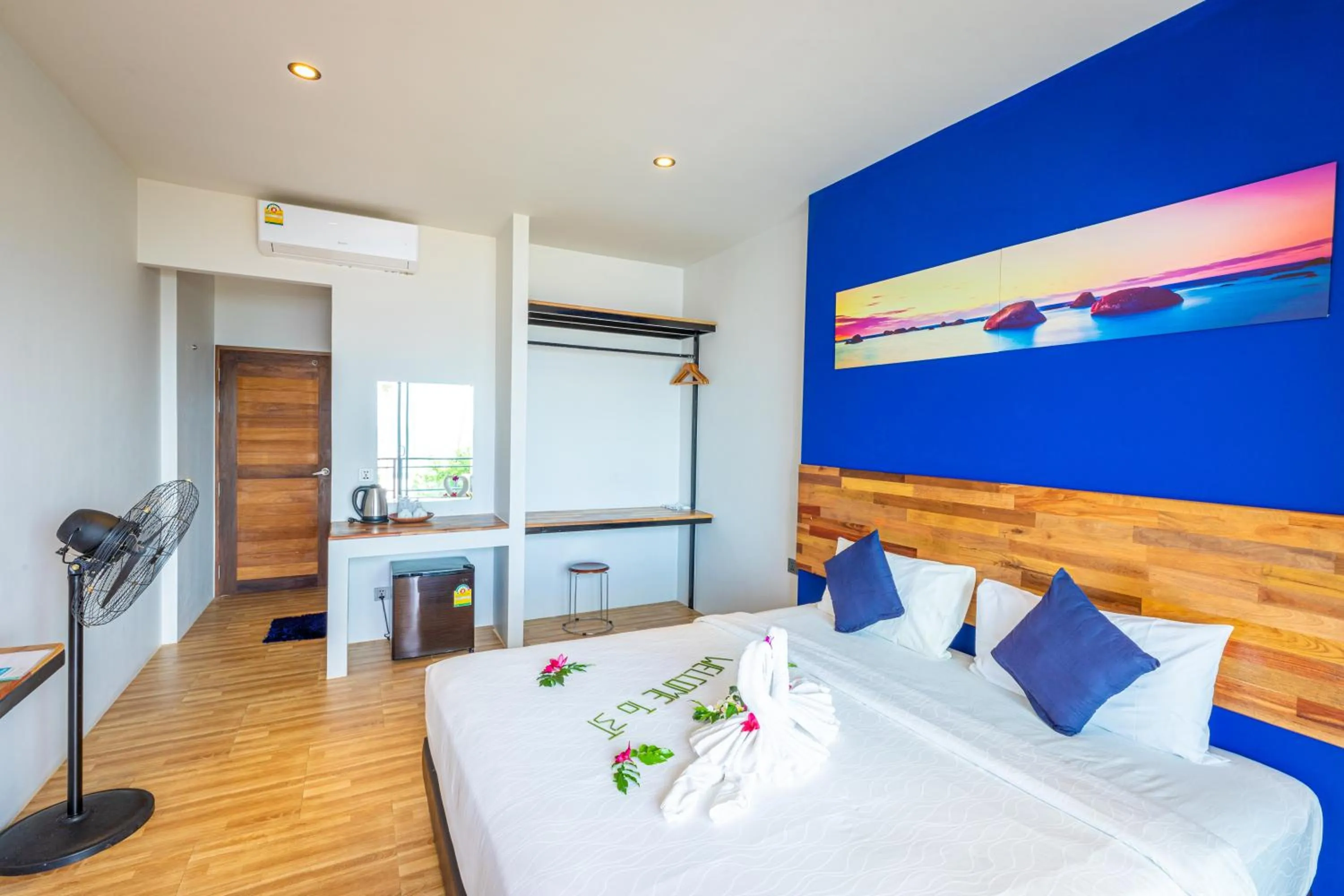 Photo of the whole room, Bed in Three Trees Samui Resort - Sarocha Villa