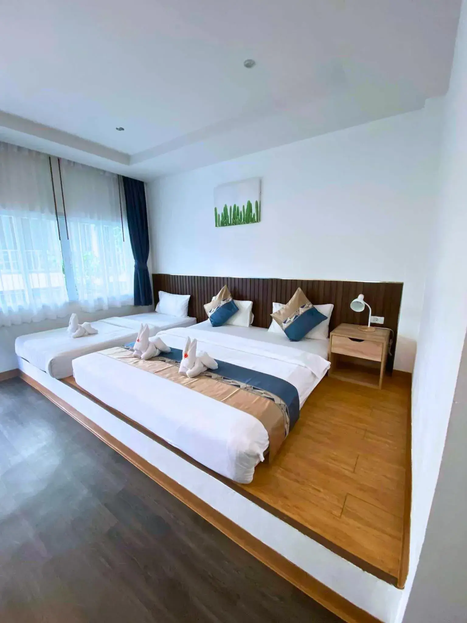 Superior Triple Room in Three Trees Samui Resort - Sarocha Villa Superior Triple Room in Three Trees Samui Resort - Sarocha Villa