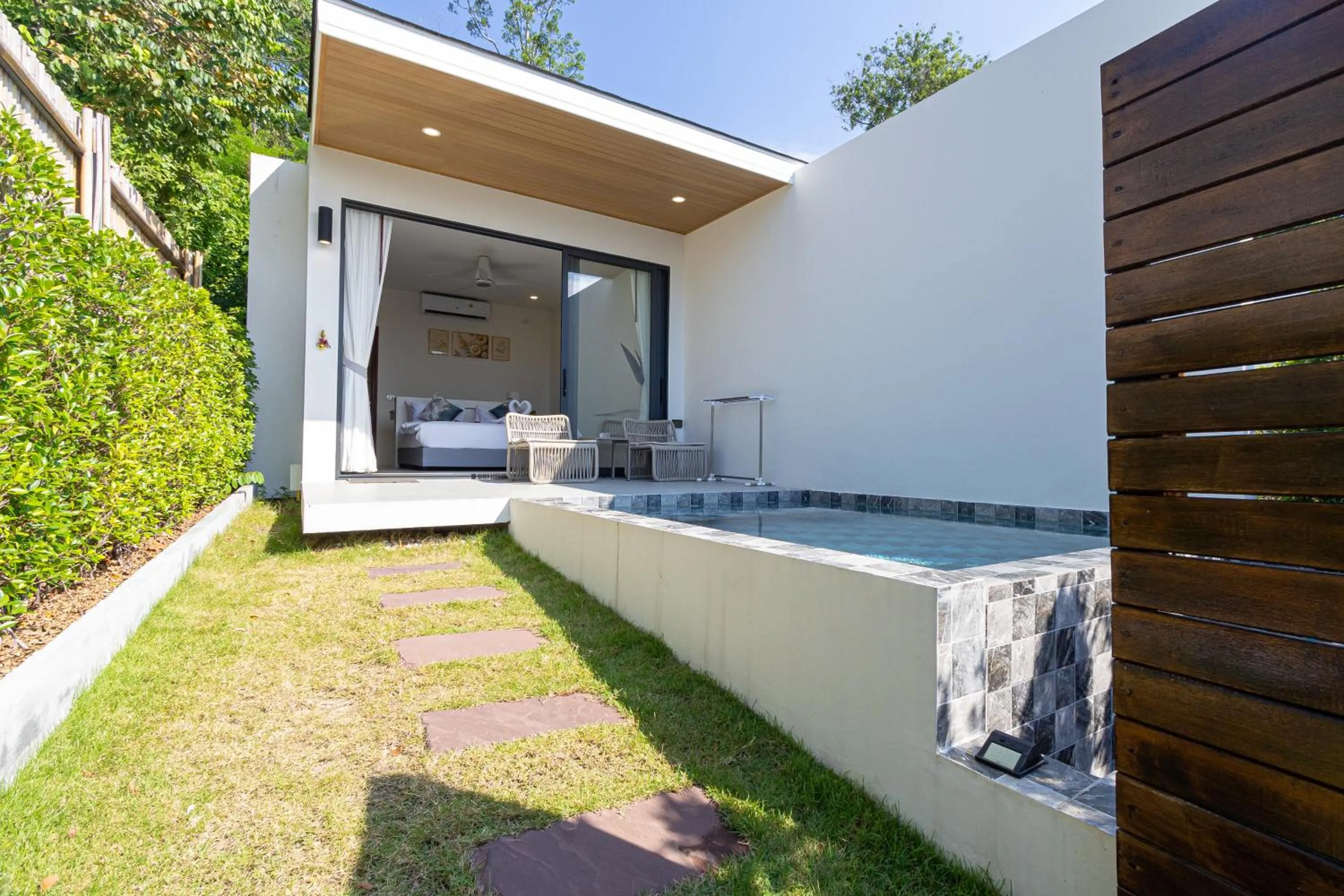 Swimming pool in Three Trees Samui Resort - Sarocha Villa