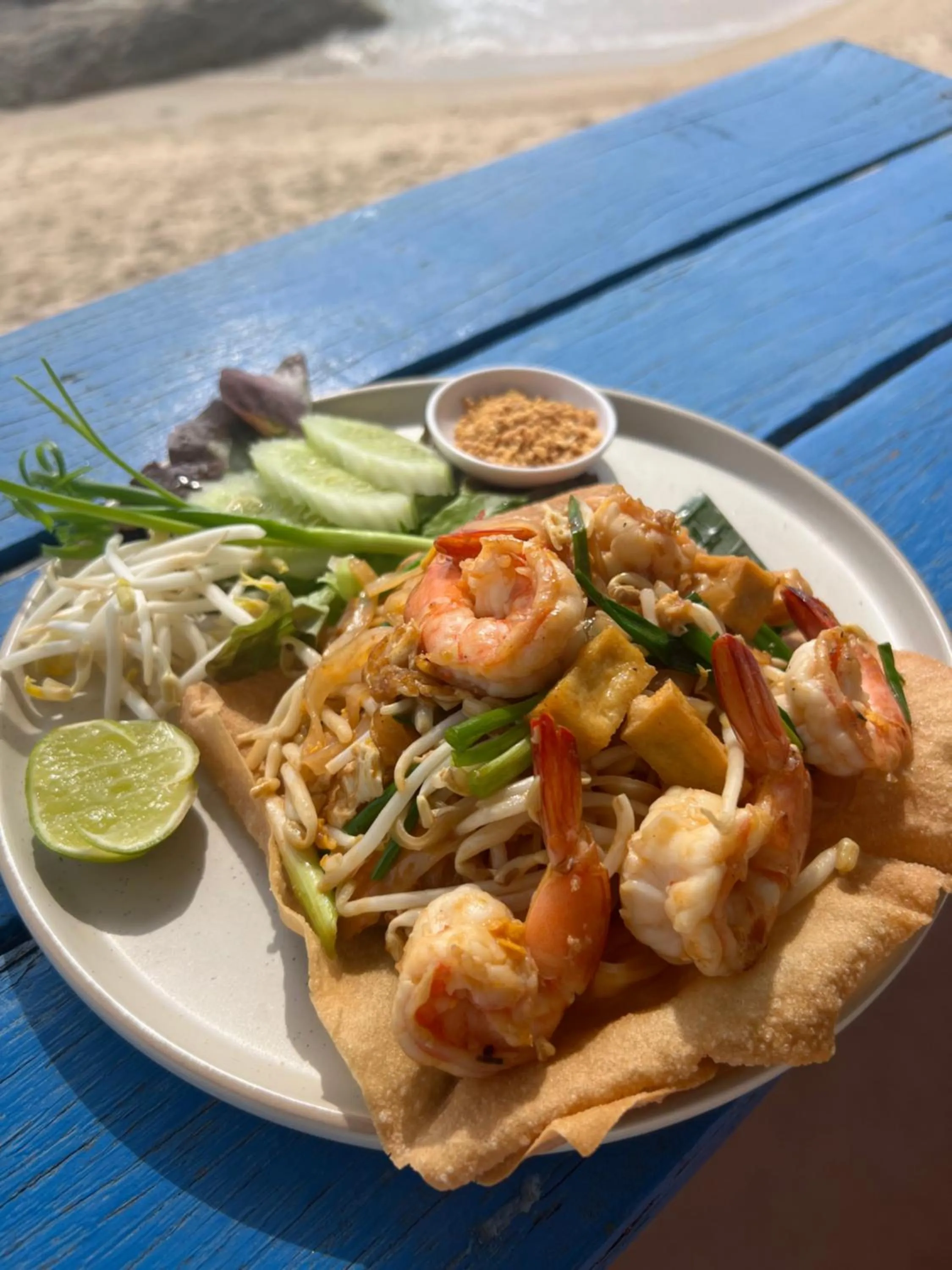 Food and drinks in Three Trees Samui Resort - Sarocha Villa