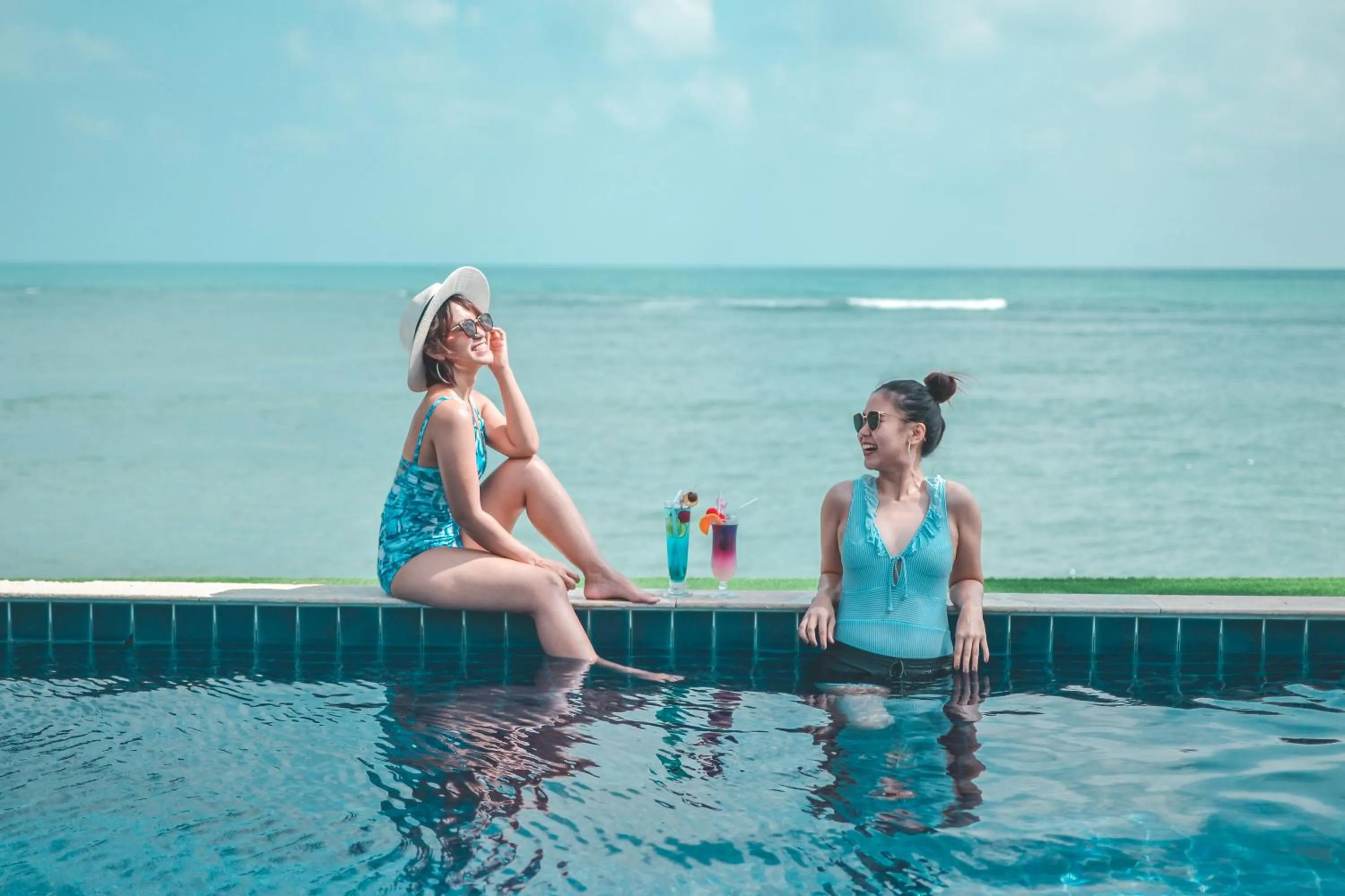 Swimming pool in Three Trees Samui Resort - Sarocha Villa