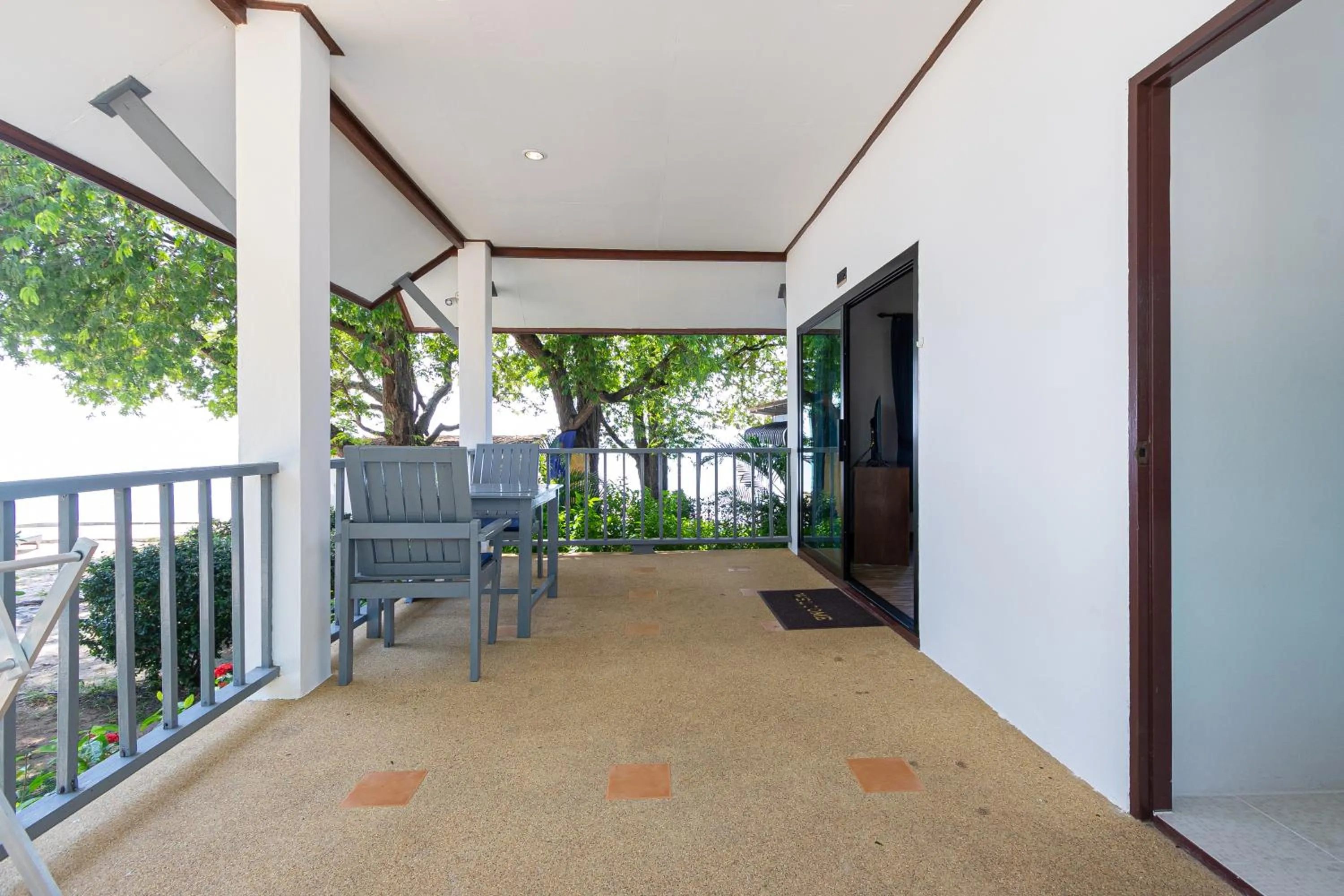 Balcony/Terrace in Three Trees Samui Resort - Sarocha Villa