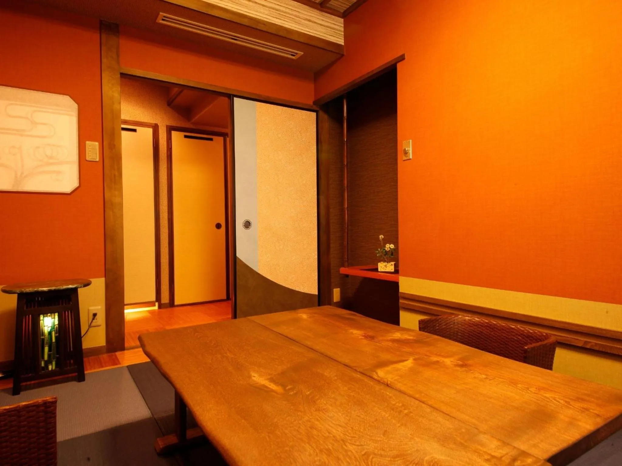 Photo of the whole room in Arima Hot Spring Ryokan Hanamusubi