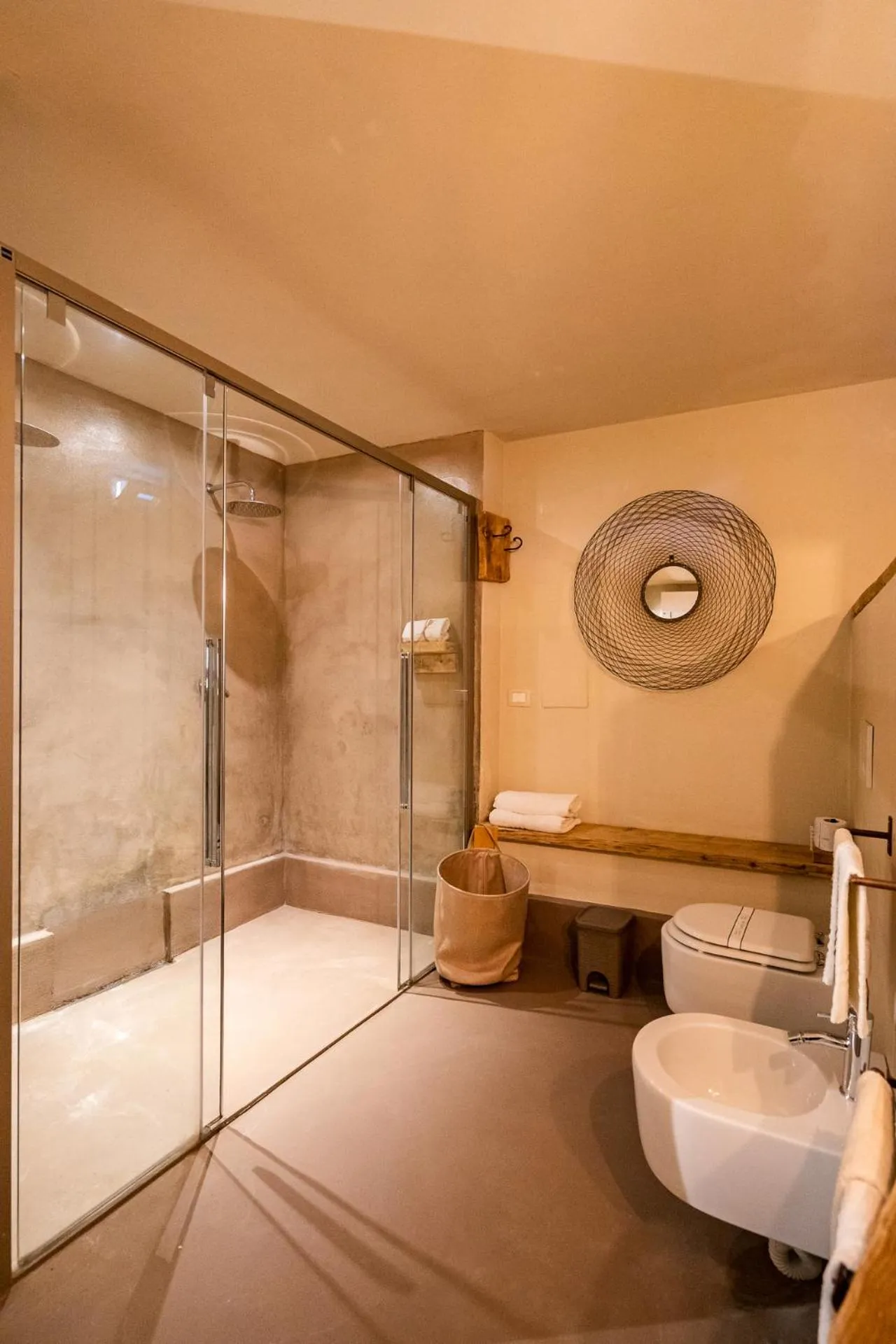 Shower in Agriturismo Sweet Cottage