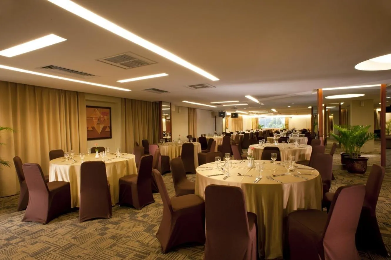 Banquet/Function facilities in Grand Tropic Suites Hotel