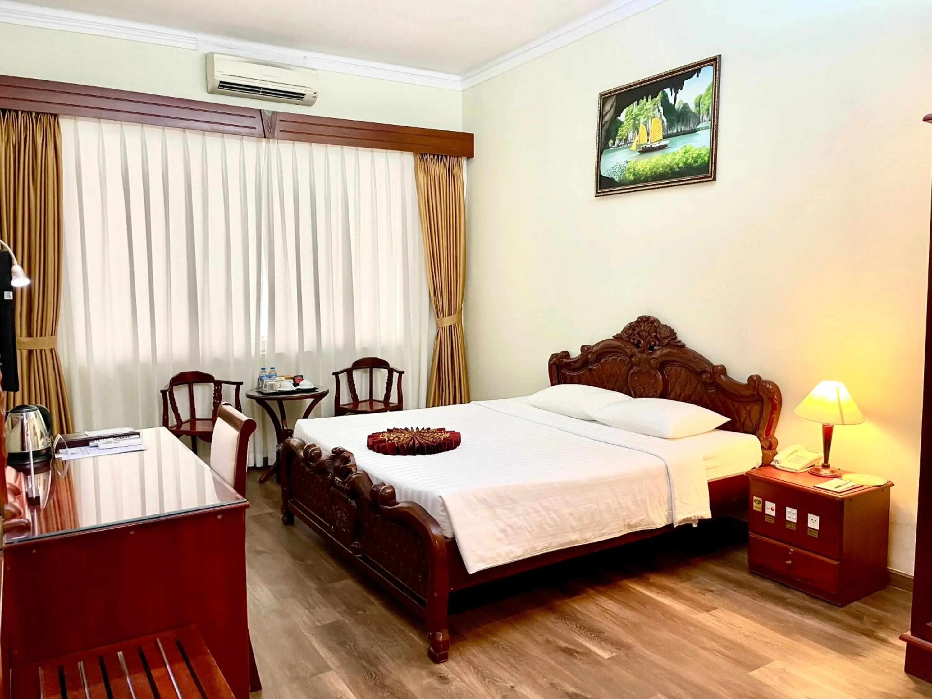 Bed in Victory Sai Gon Hotel