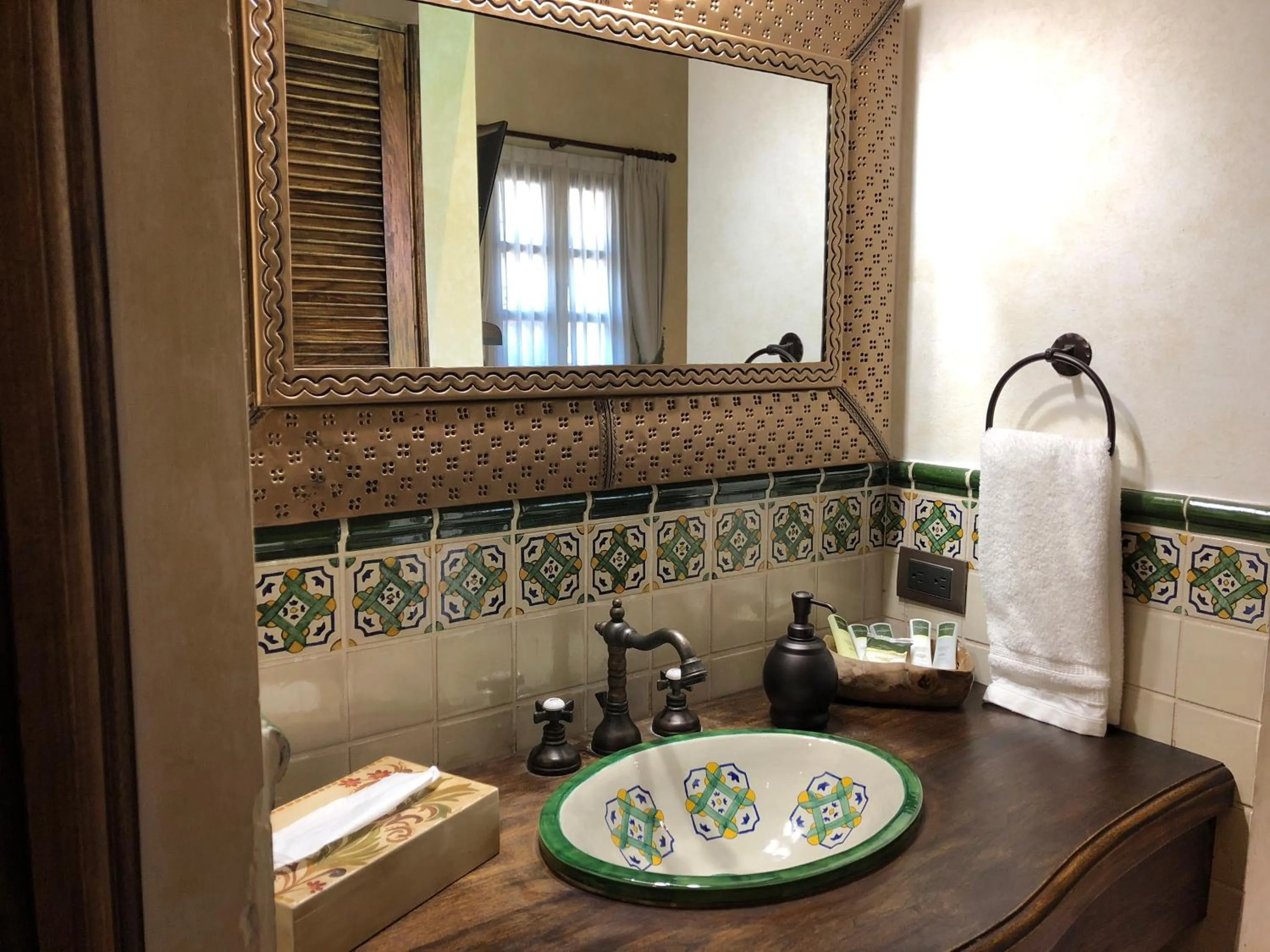 Toilet in Casa Faustina Boutique Hotel