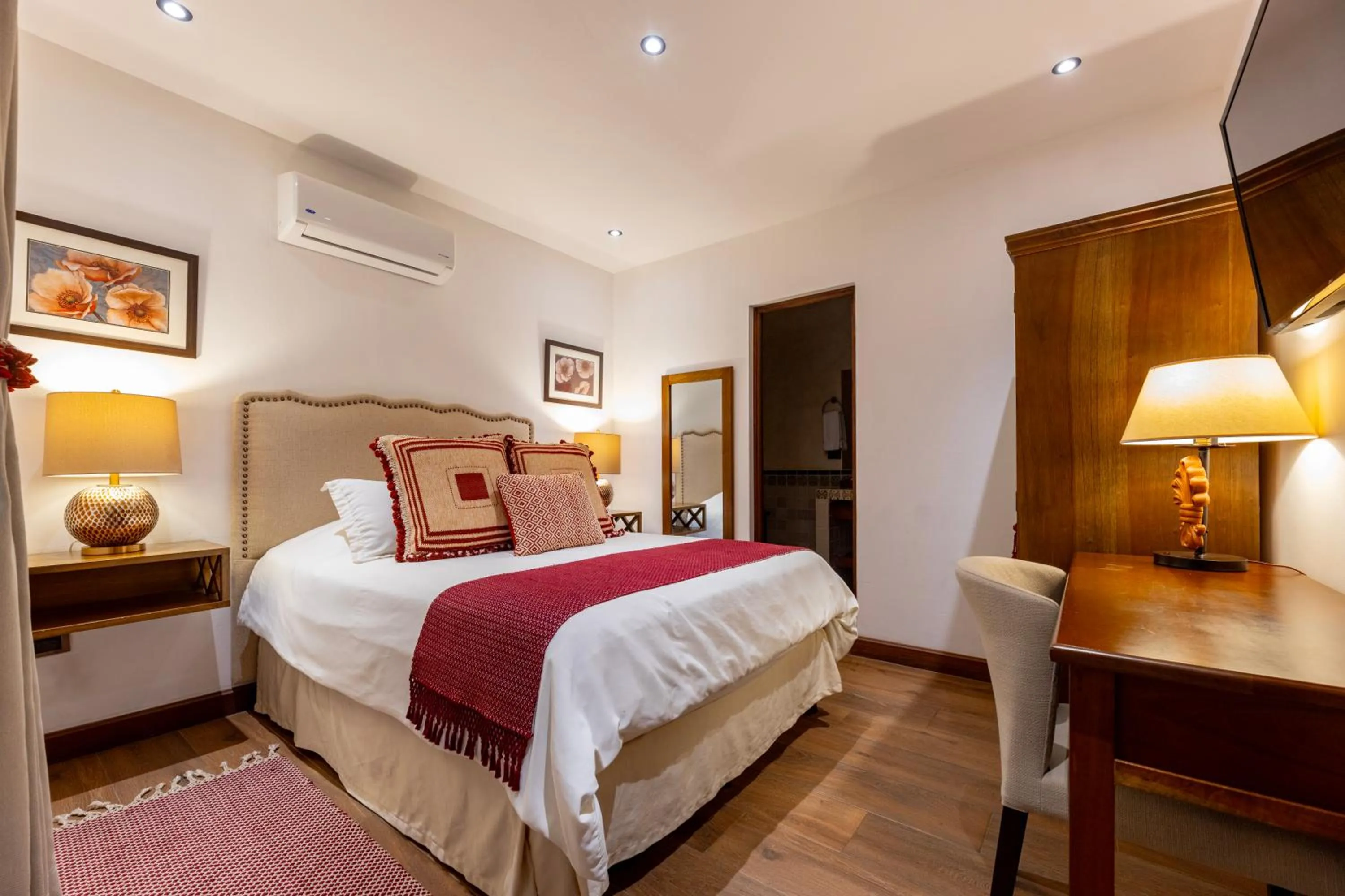 Bed in Casa Faustina Boutique Hotel