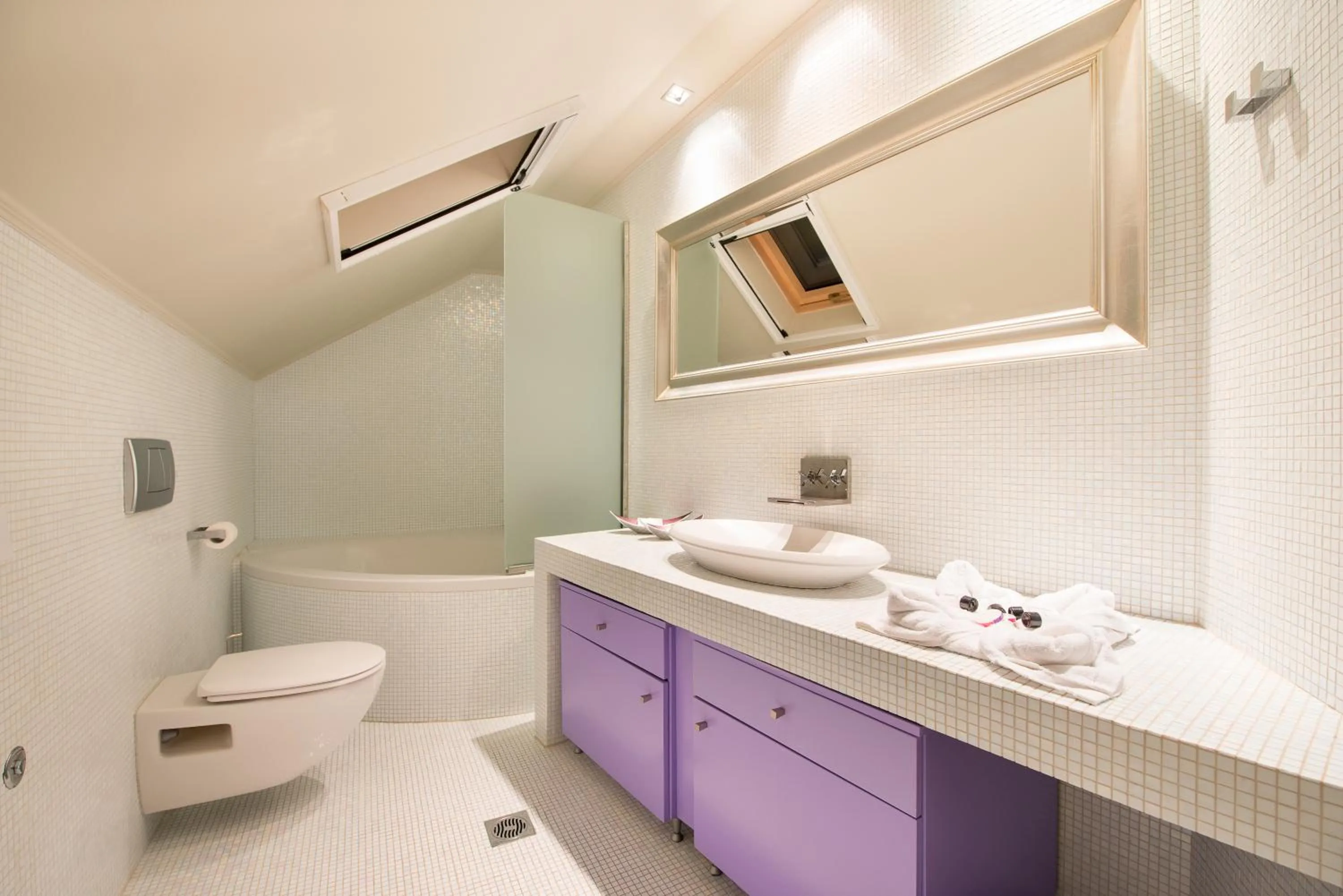 Bathroom in Louloudis Boutique Hotel