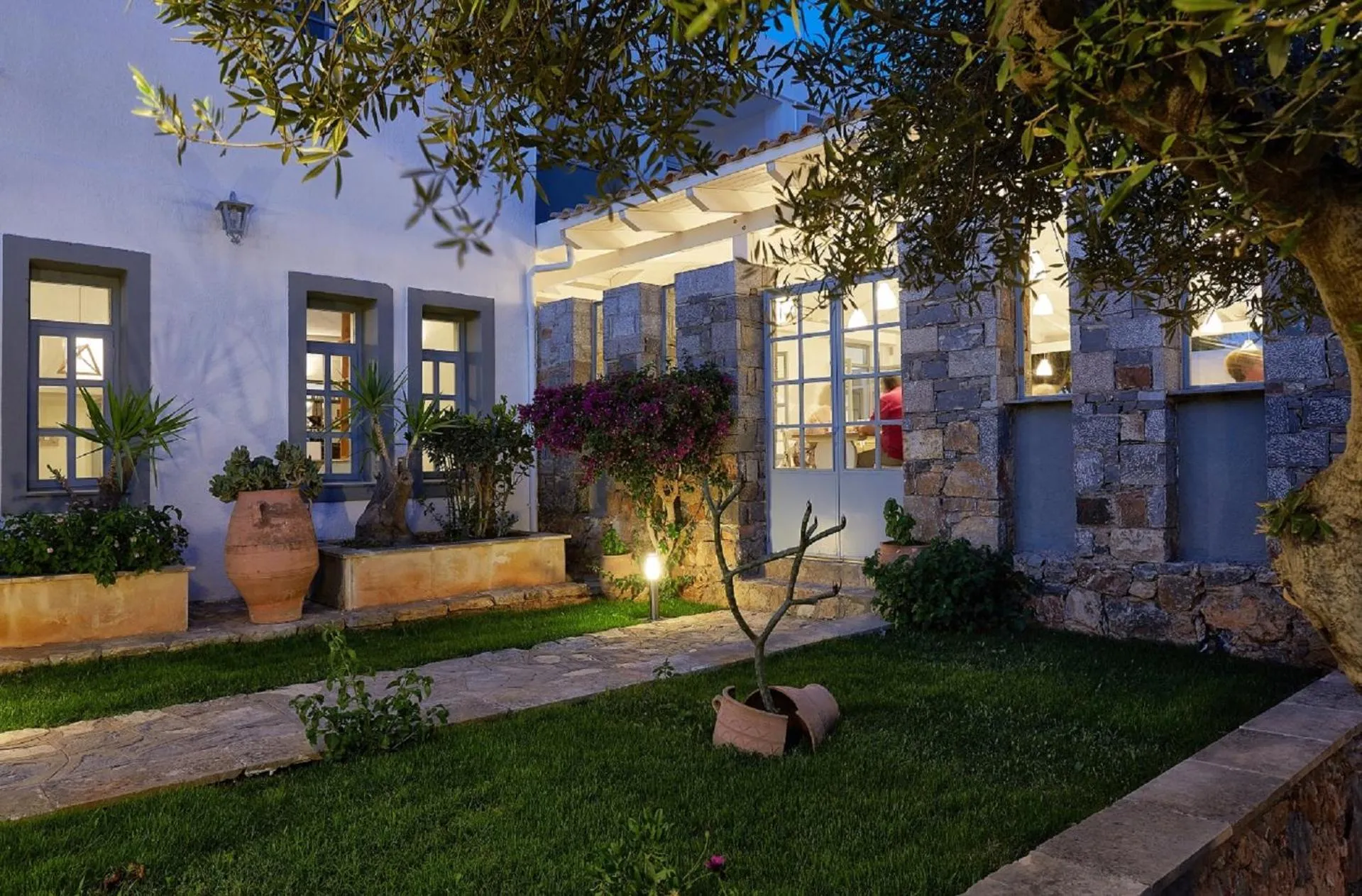 Garden in Vasia Ormos Hotel (Adults Only)