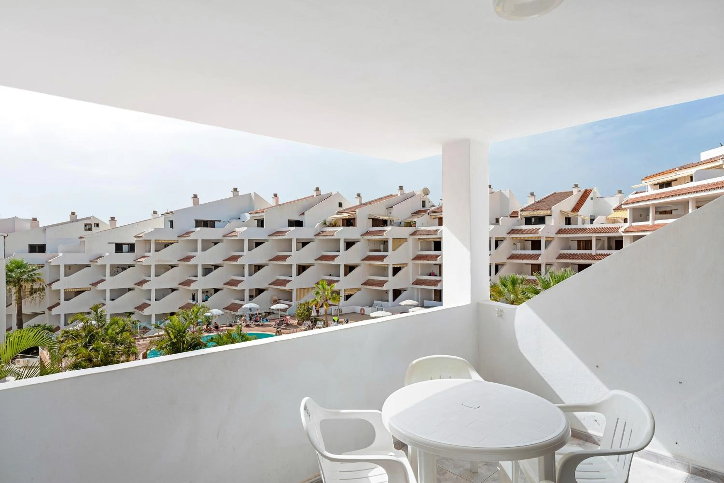 Property building in Paloma Beach Apartments