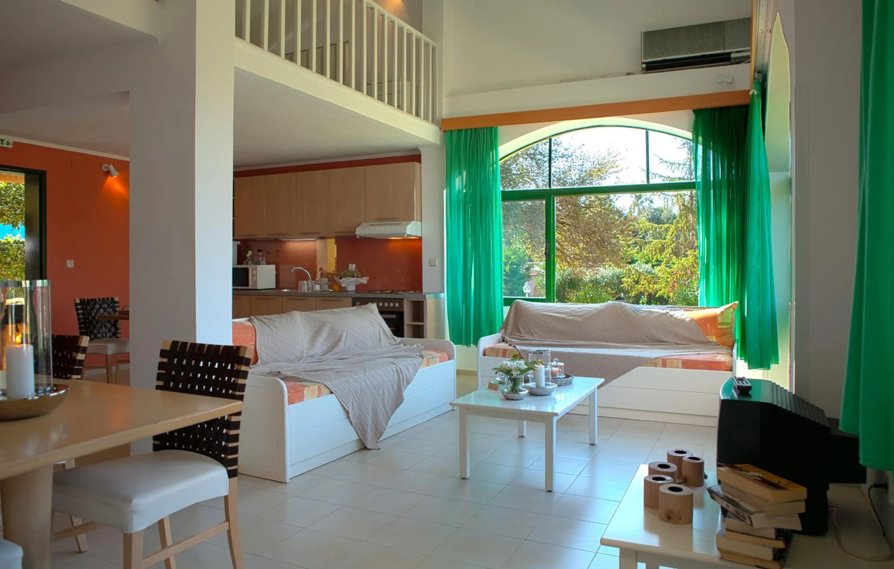 Kitchen or kitchenette in Govino Bay