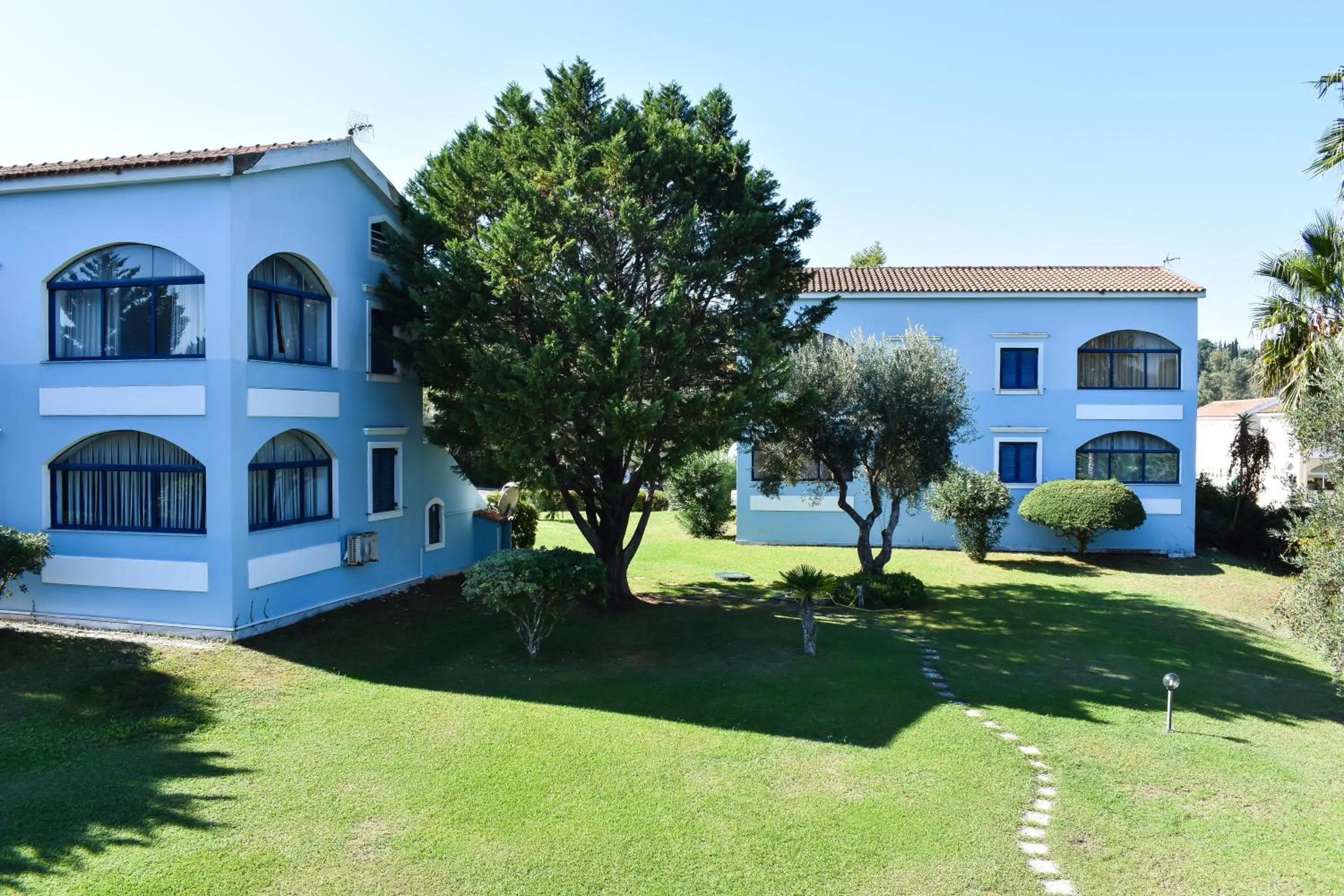 Garden view in Govino Bay