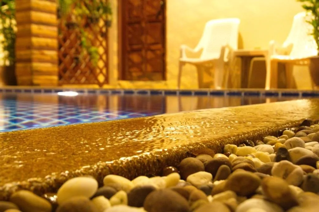 Swimming pool in Hathai House