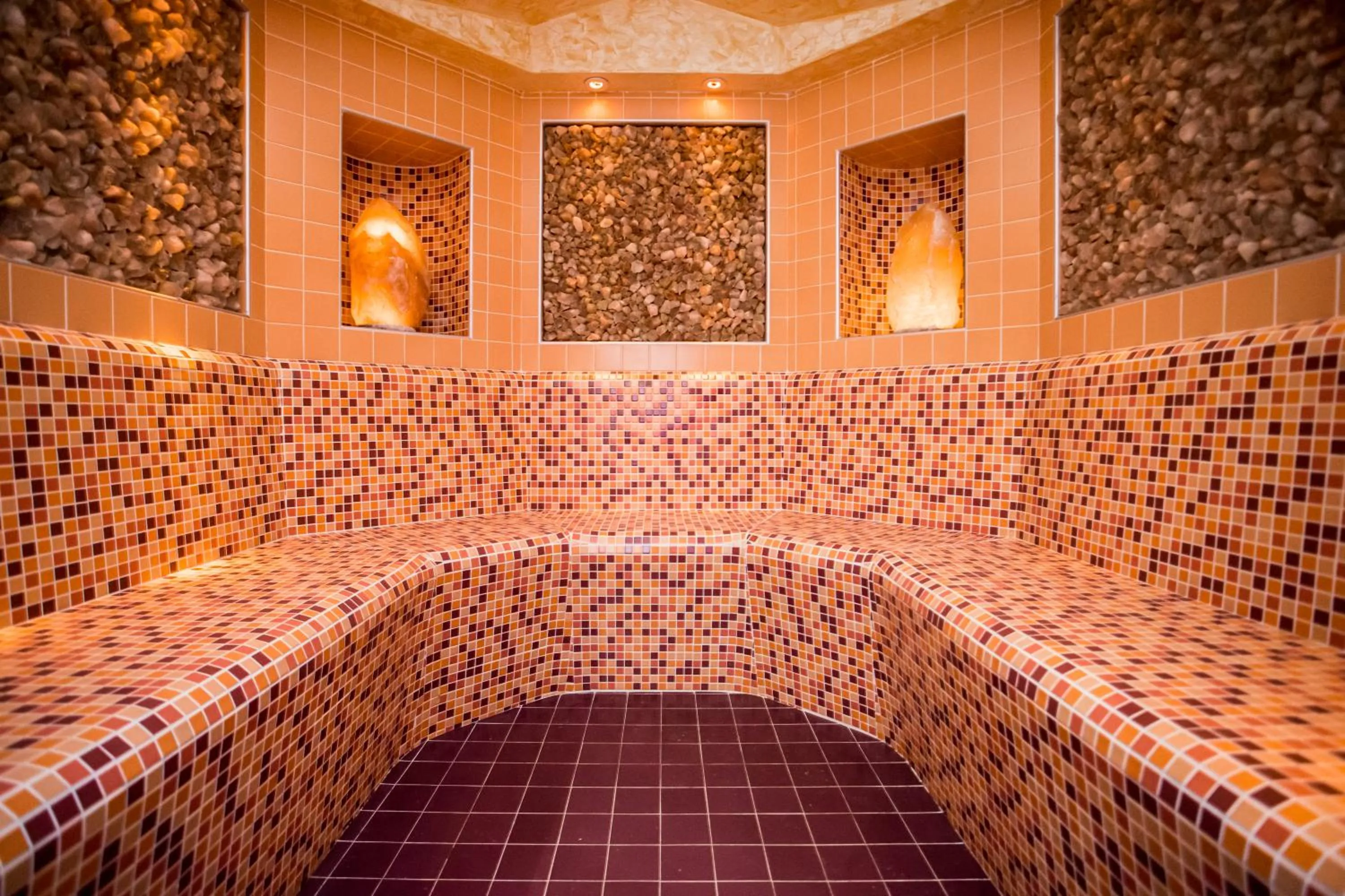 Spa and wellness centre/facilities in Al Posta Hotel 1899