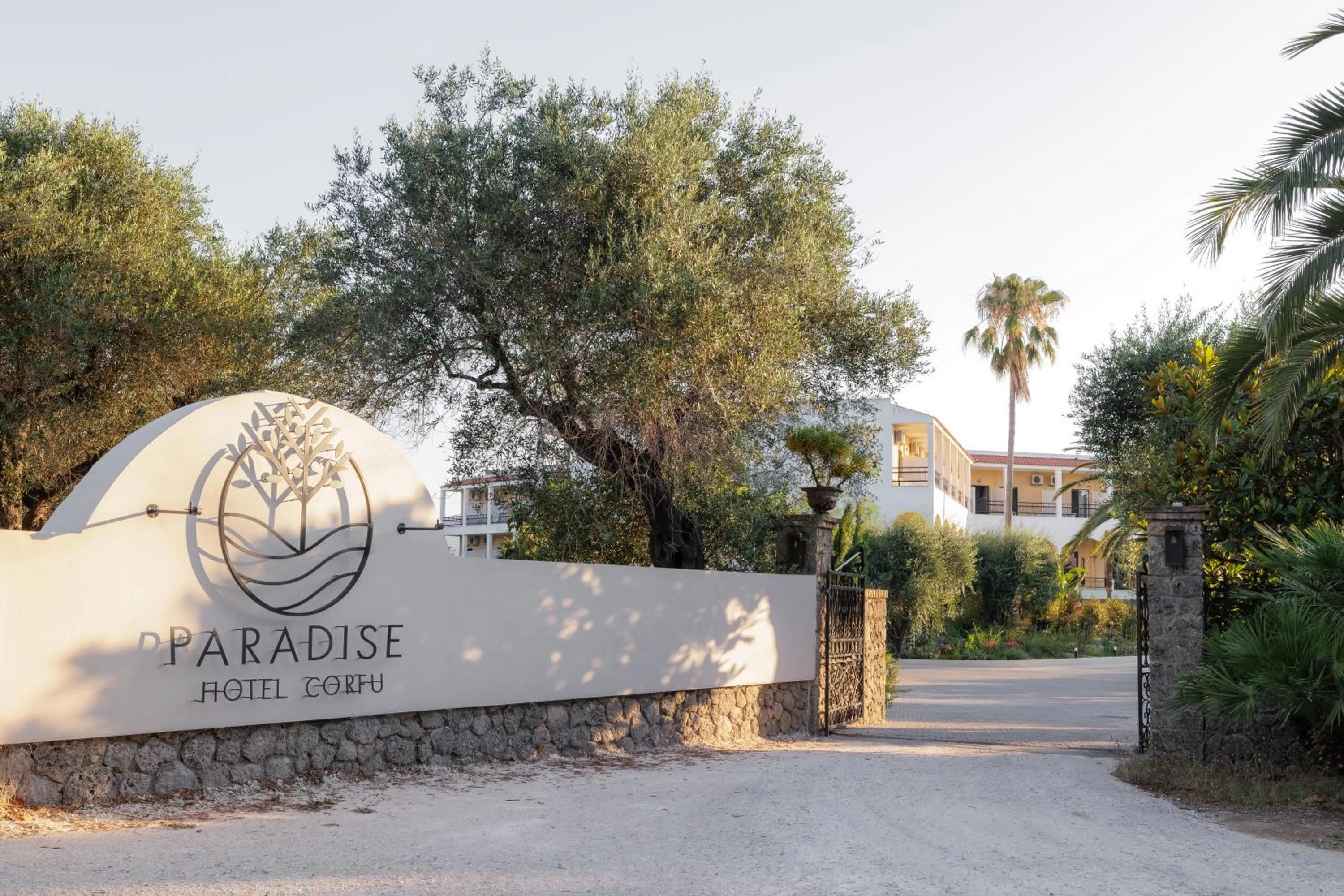 Facade/entrance in Paradise Hotel Corfu