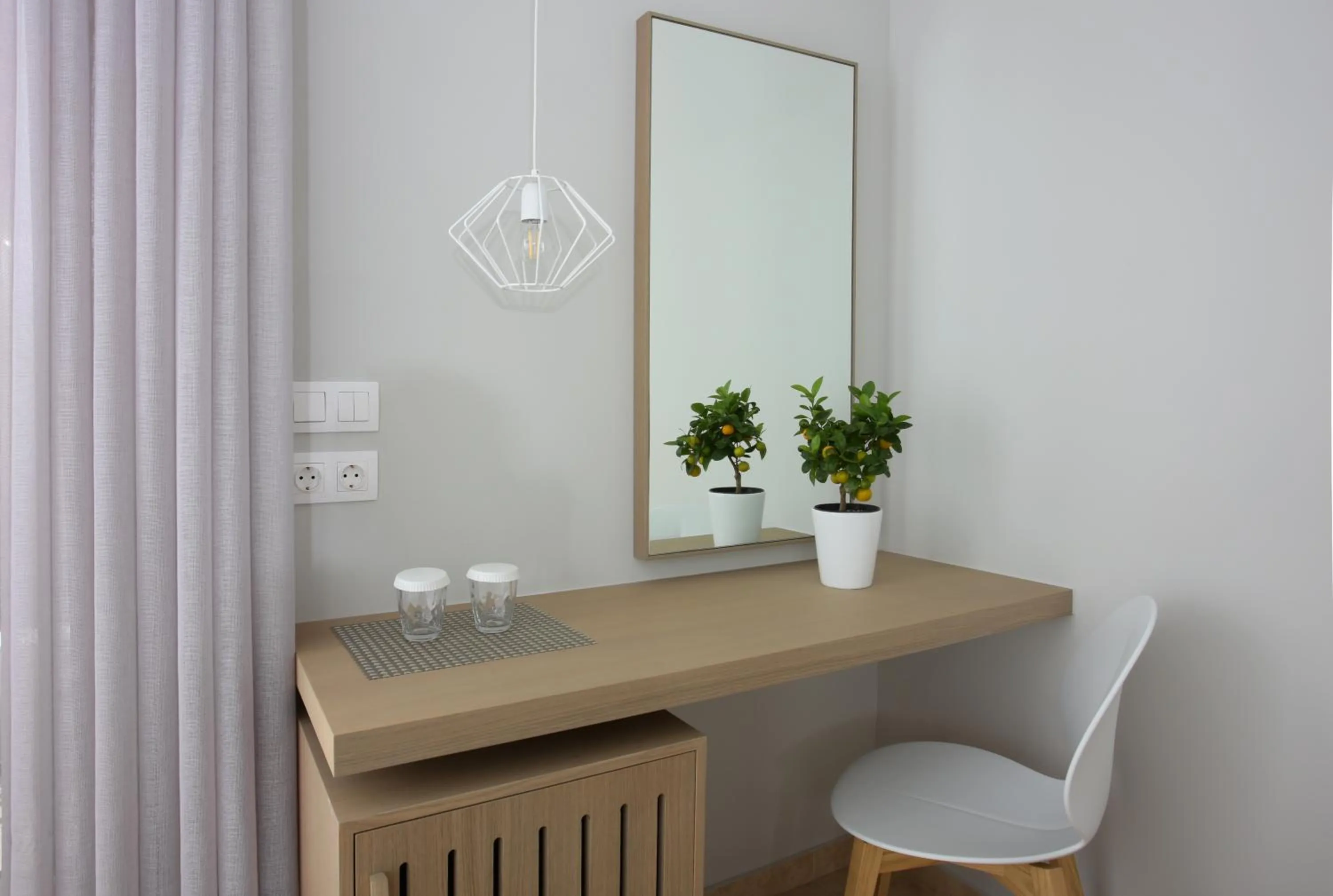 hair dresser in Paradise Hotel Corfu