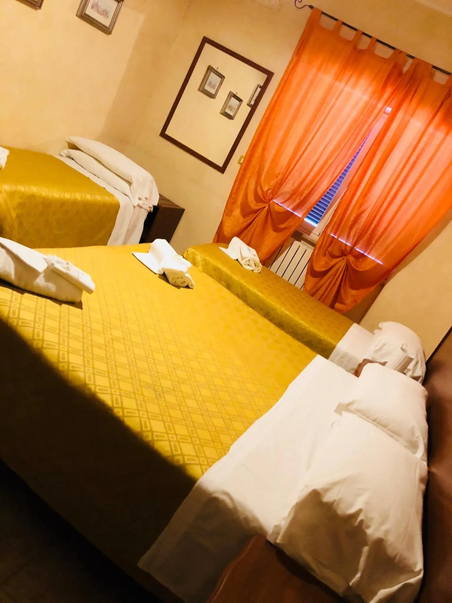 Bedroom, Bed in Hotel Casarola - Trigoria