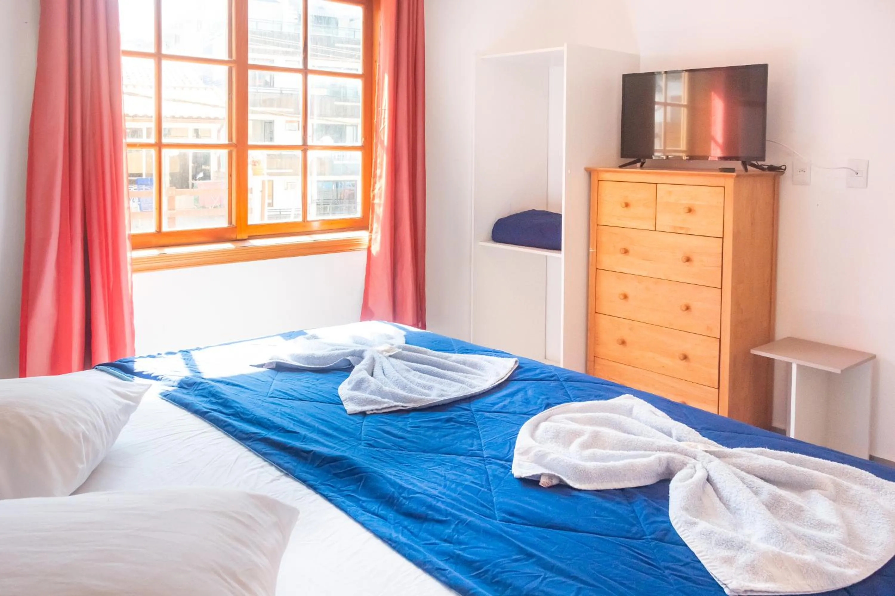 Bed in Itacuruçá Inn