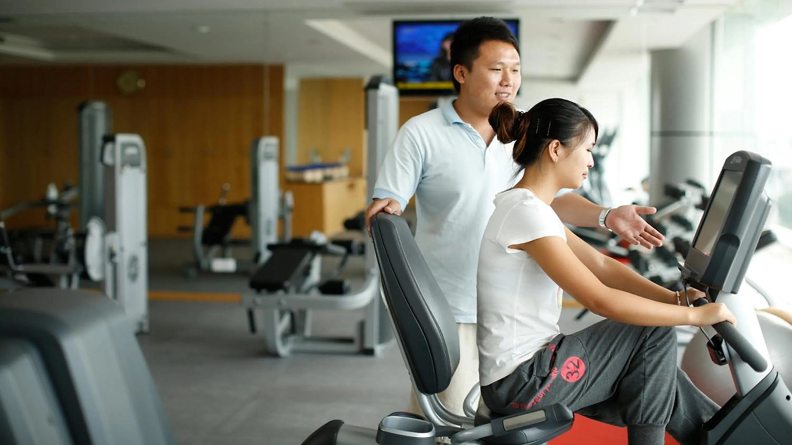 Fitness centre/facilities in Crowne Plaza Zhongshan Wing On City by IHG