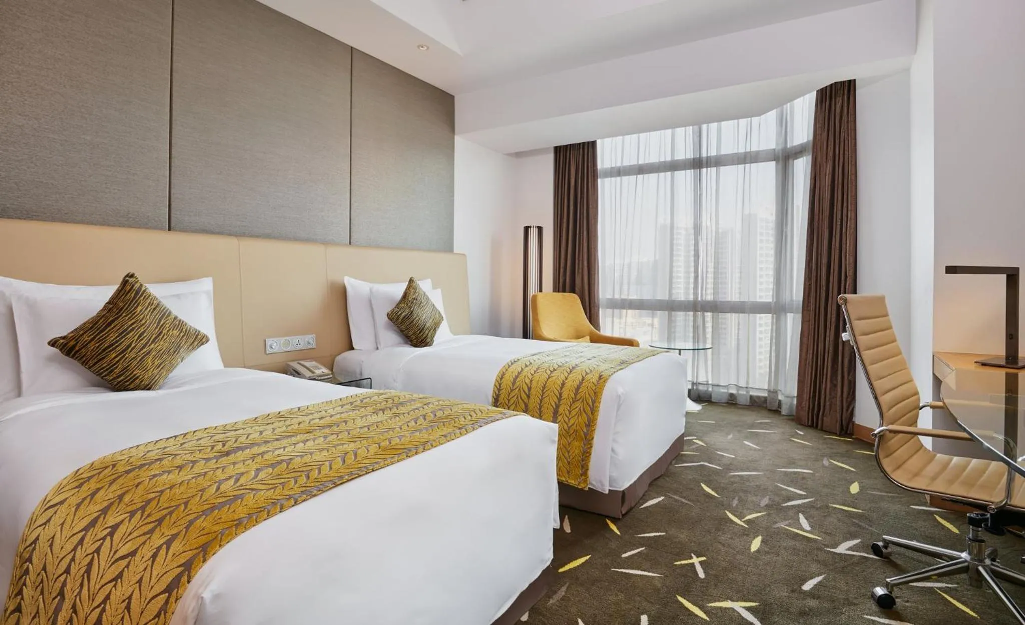 Photo of the whole room, Bed in Crowne Plaza Zhongshan Wing On City by IHG