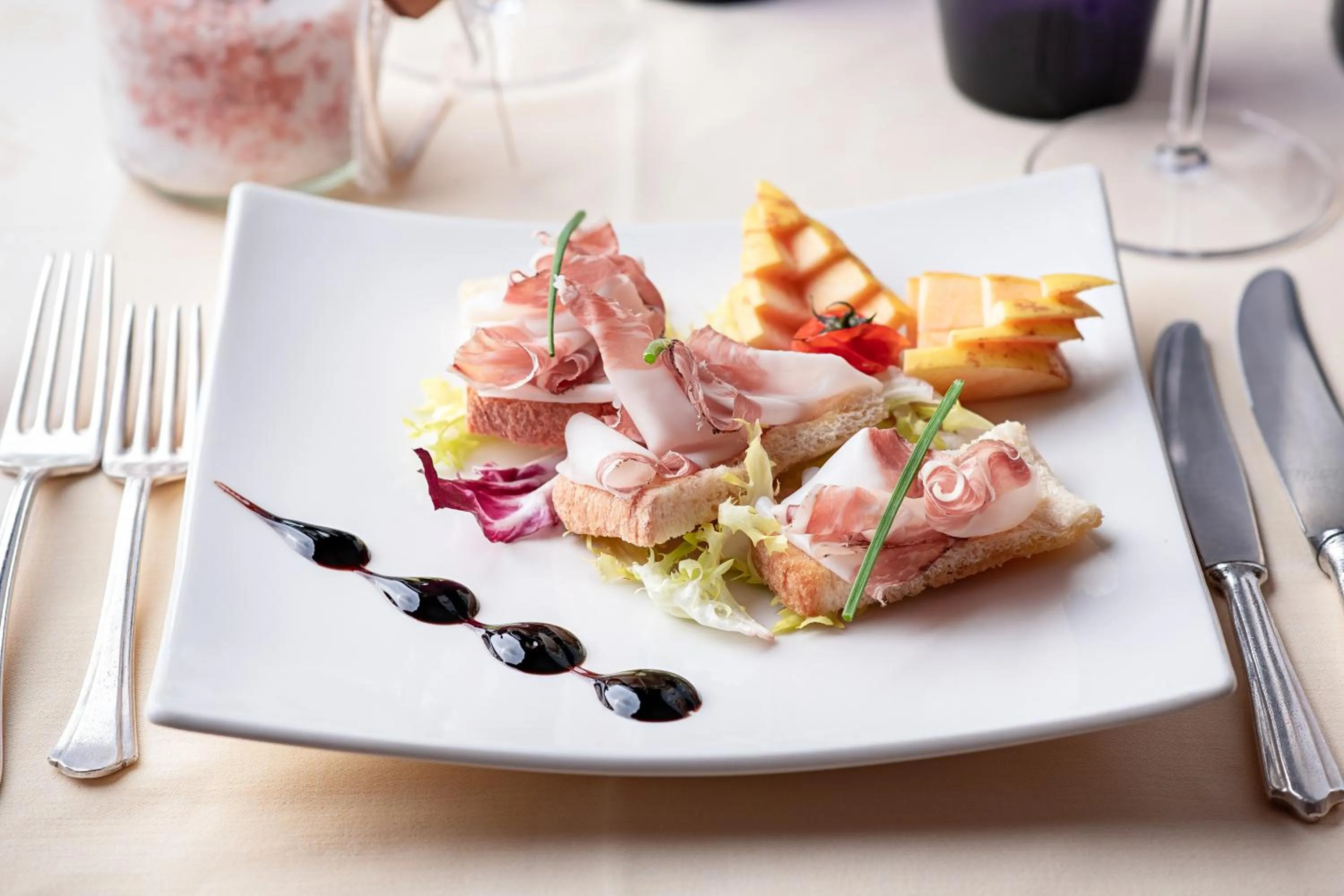 Food close-up in Hotel Londra Slow Living Molveno