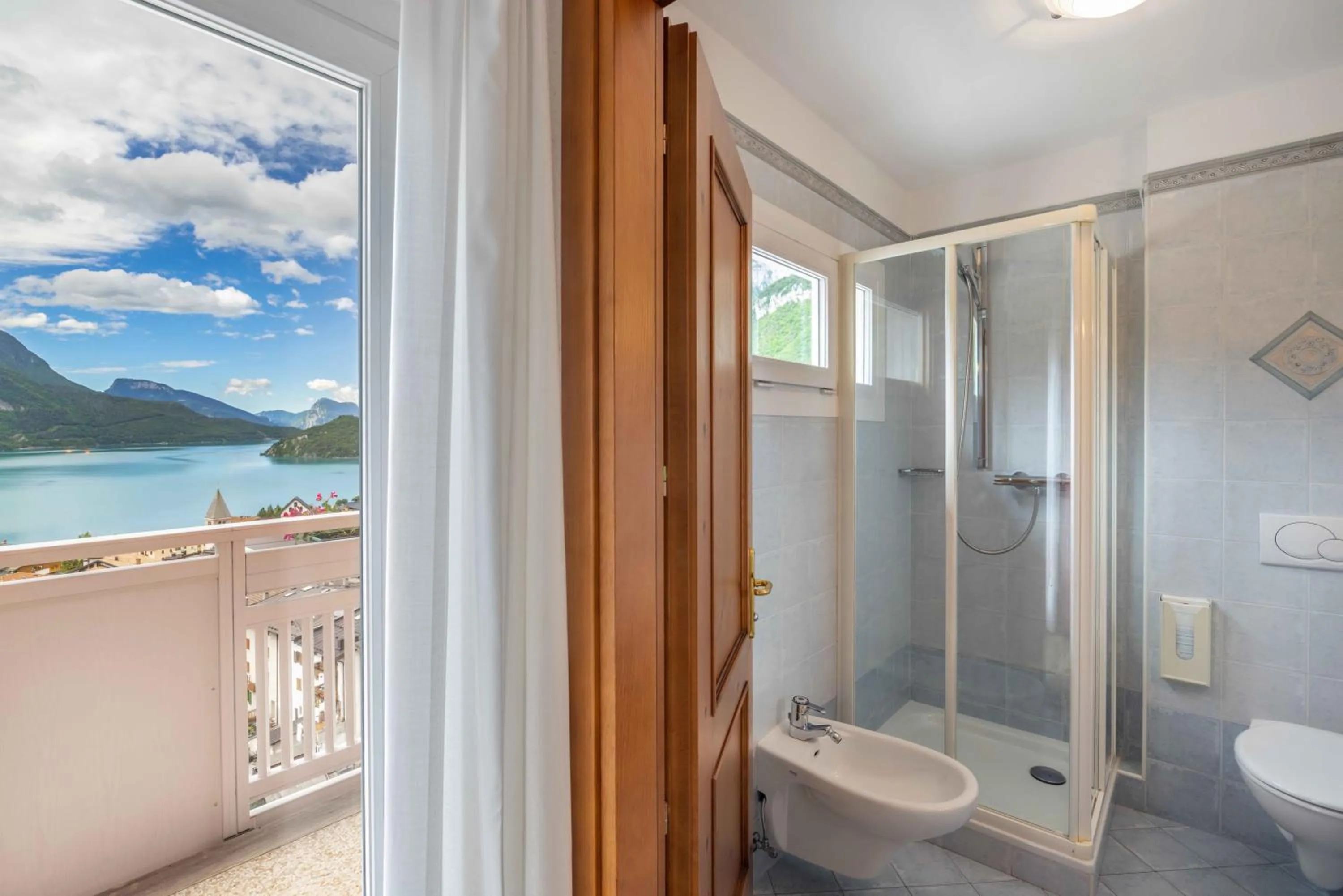 Hotel Londra Slow Living Molveno