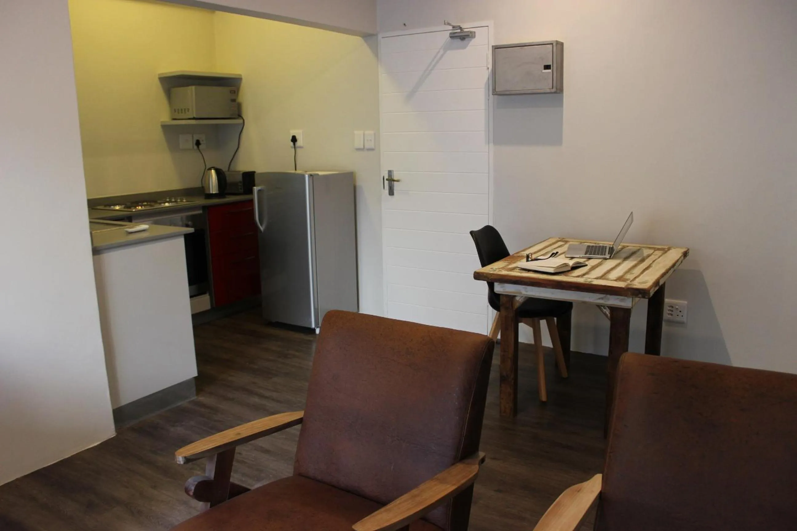 Kitchen or kitchenette in Zeederberg Corner