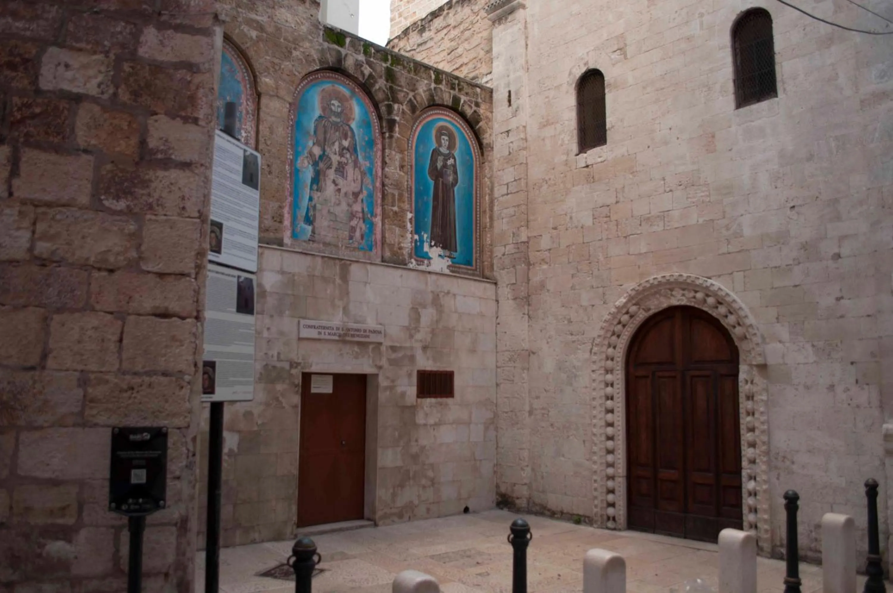 Neighbourhood in Melo Accommodations