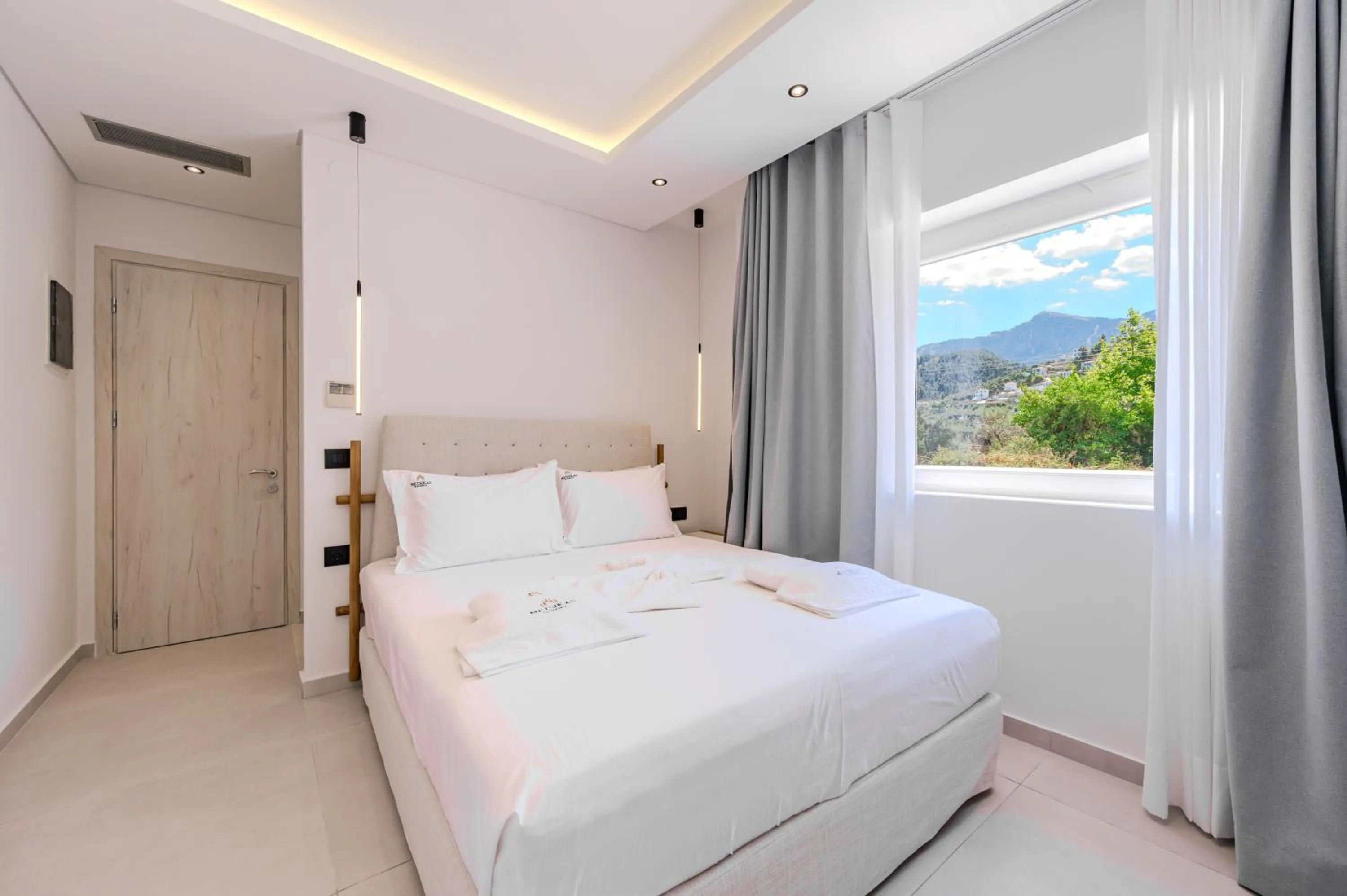 Bed in Metsikas Residence