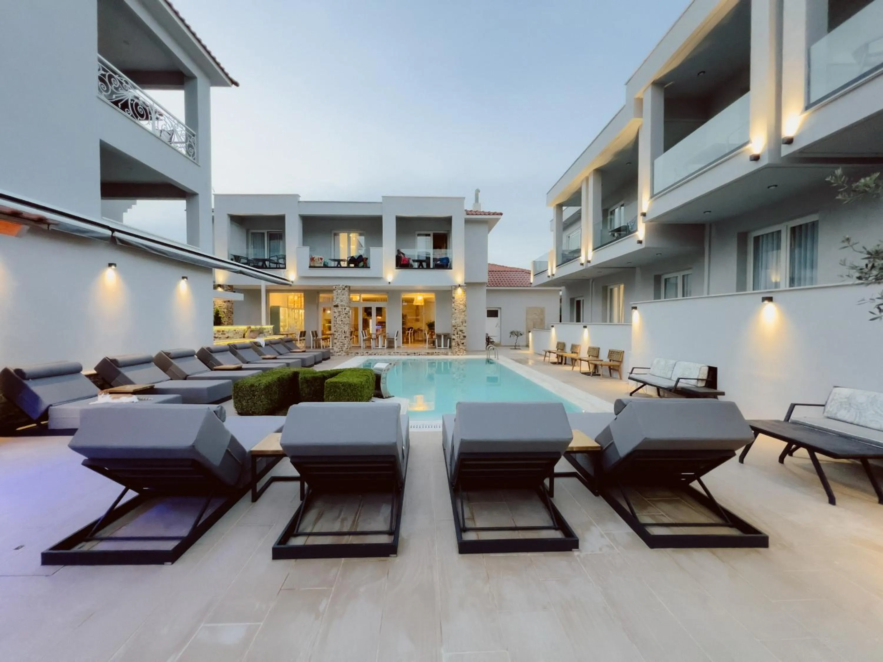 Patio in Metsikas Residence