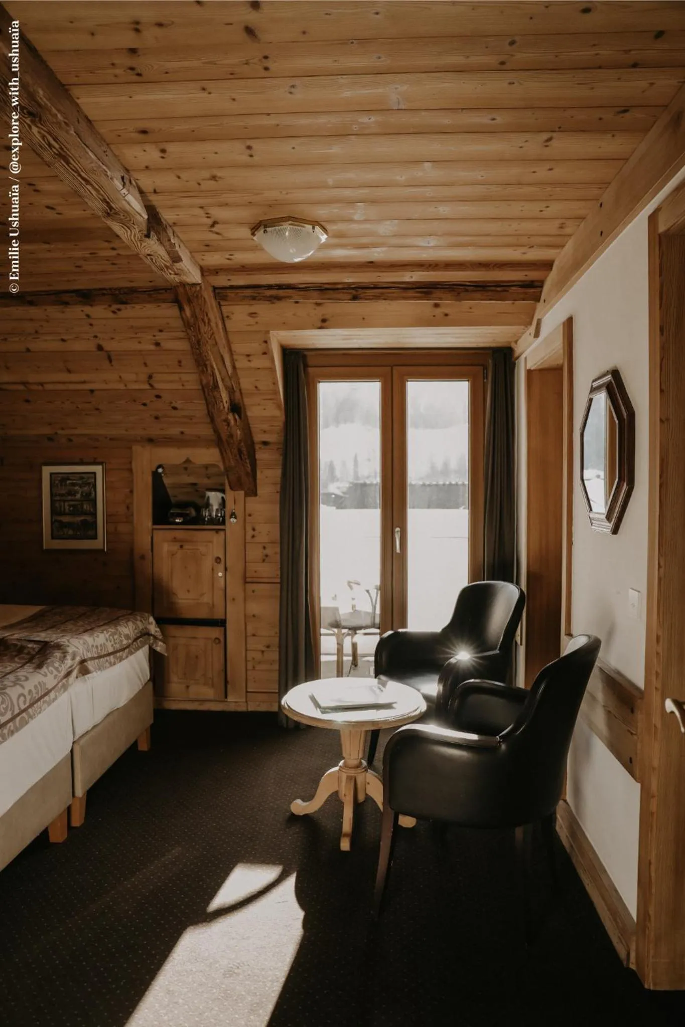 Photo of the whole room, Bed in Résidence le Sapin & Bains de la Gruyère