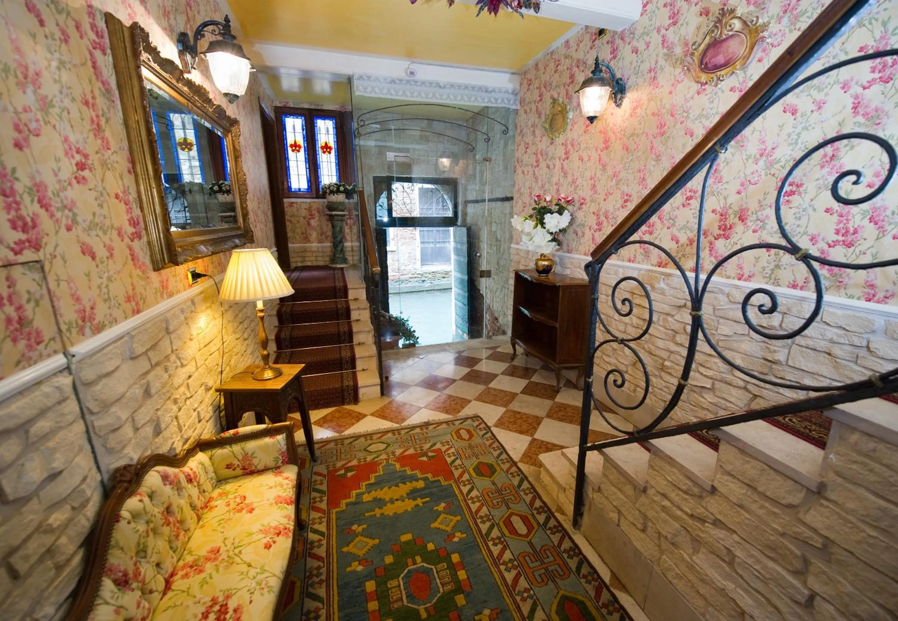 Seating area in Locanda Antico Fiore