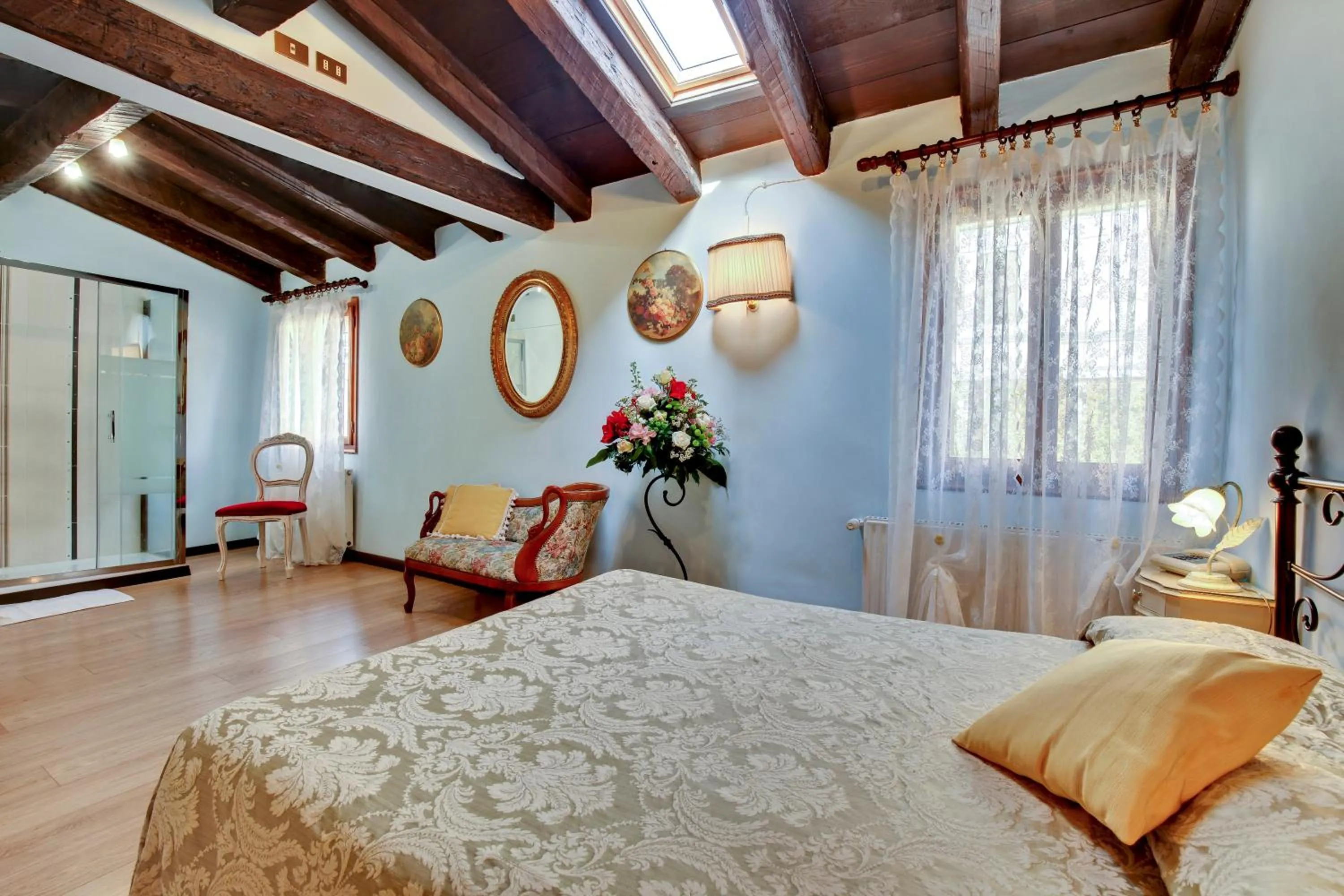Photo of the whole room, Bed in Locanda Antico Fiore