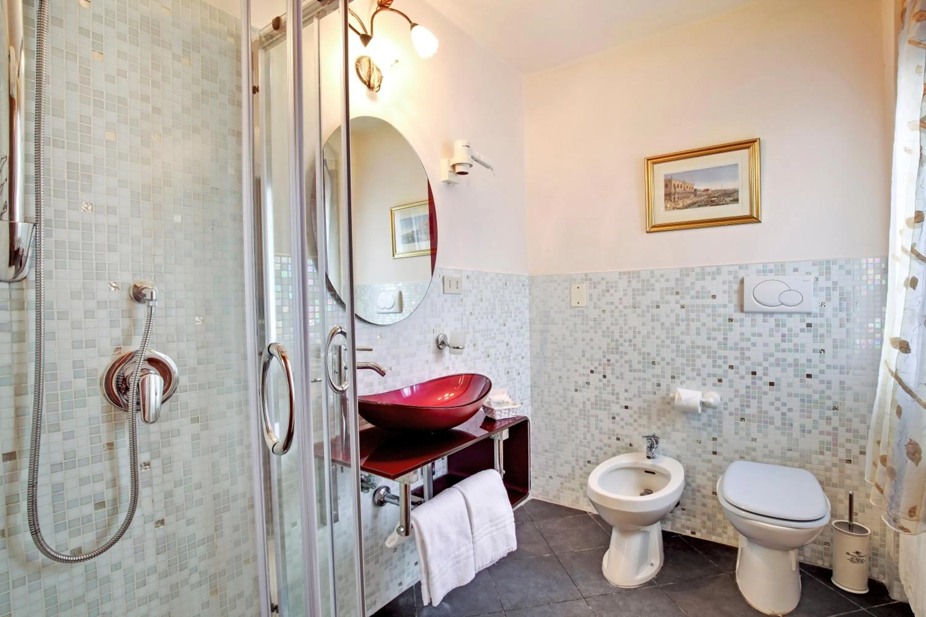 Bathroom in Locanda Antico Fiore