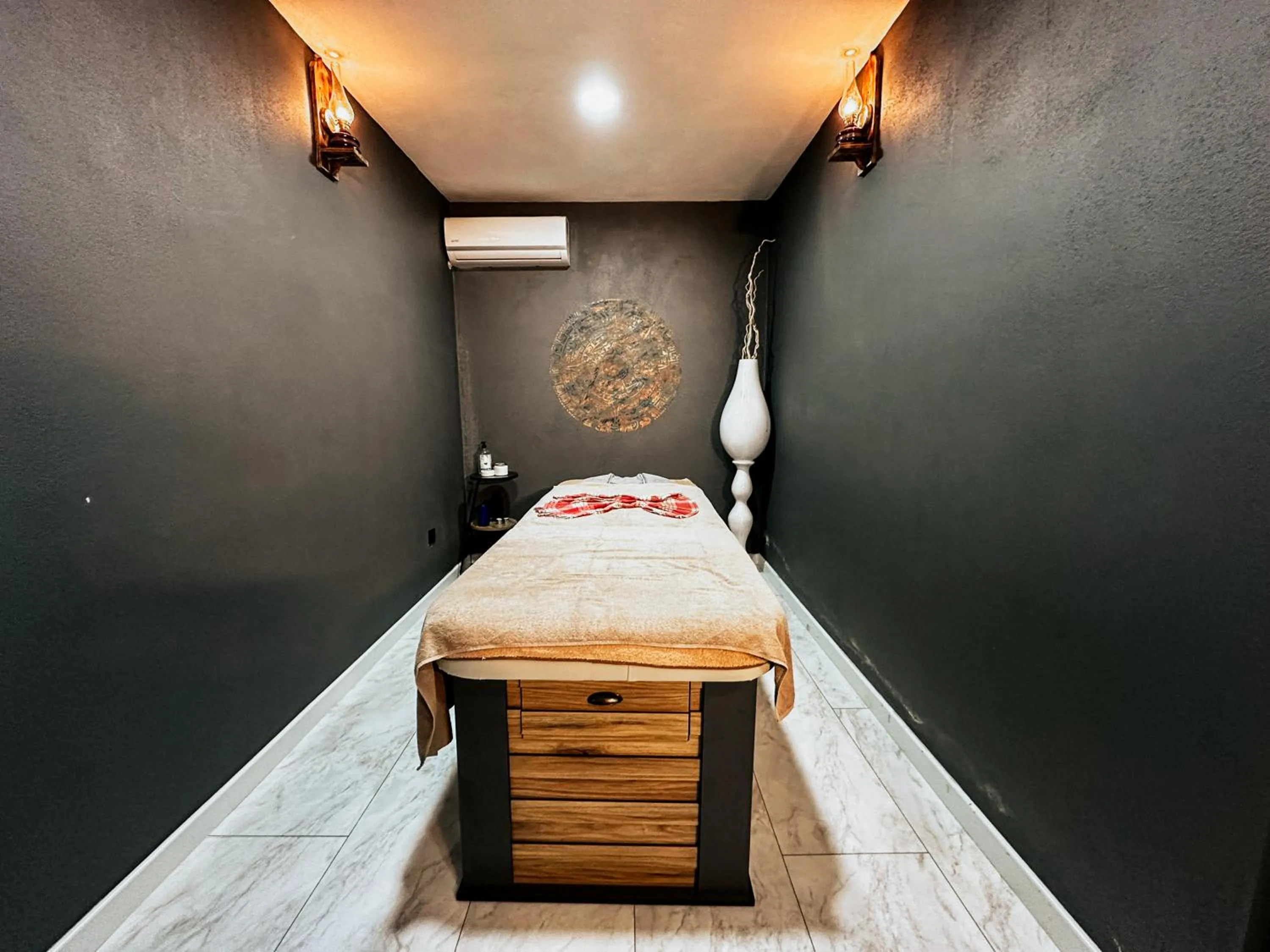 Elegance Resort Hotel & SPA Wellness-Aqua