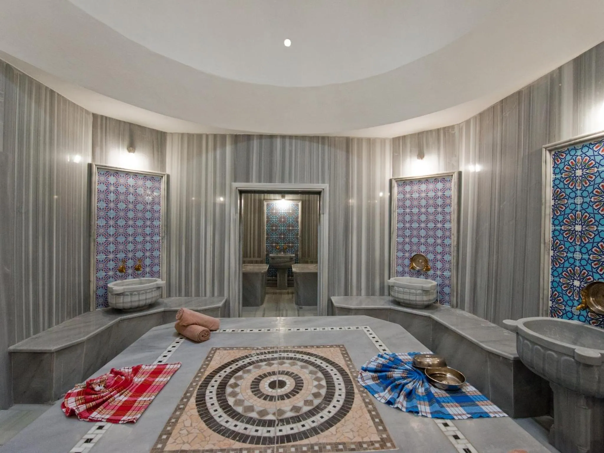 Steam room in Elegance Resort Hotel & SPA Wellness-Aqua