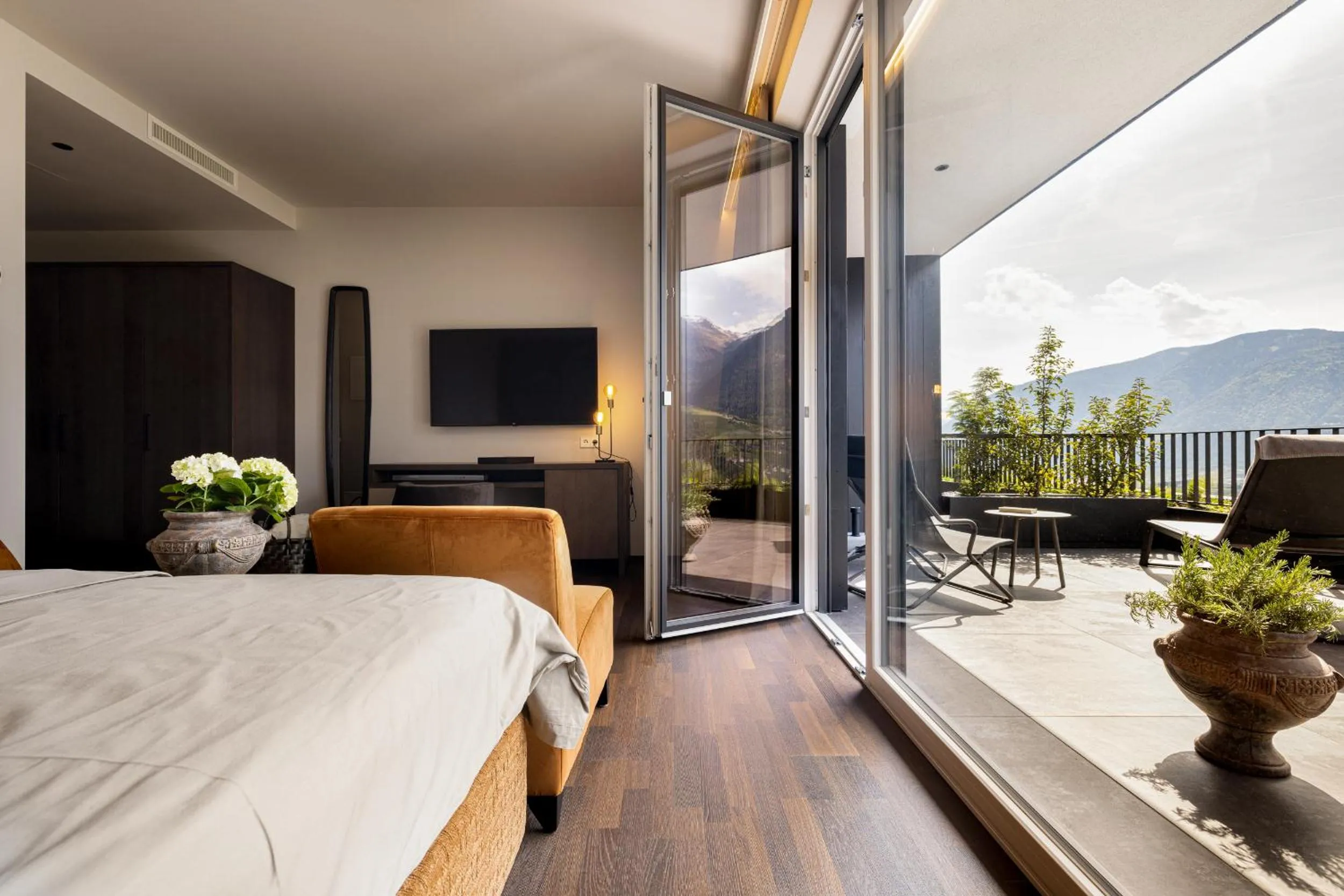 Bedroom, Bed in Hotel Finkenhof - Feel at home