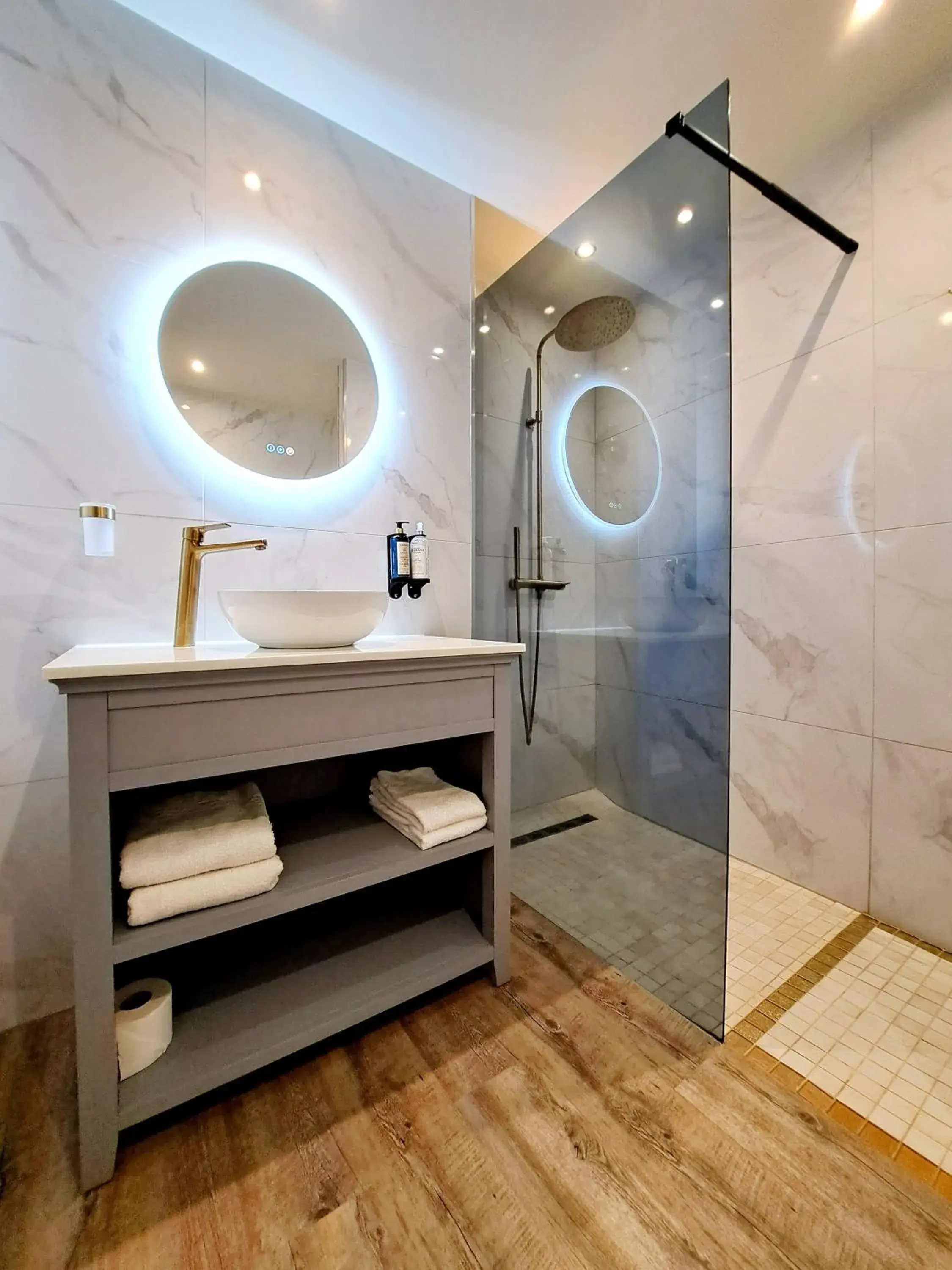 Junior Suite - single occupancy in Le Nautile Beachfront Junior Suite - single occupancy in Le Nautile Beachfront