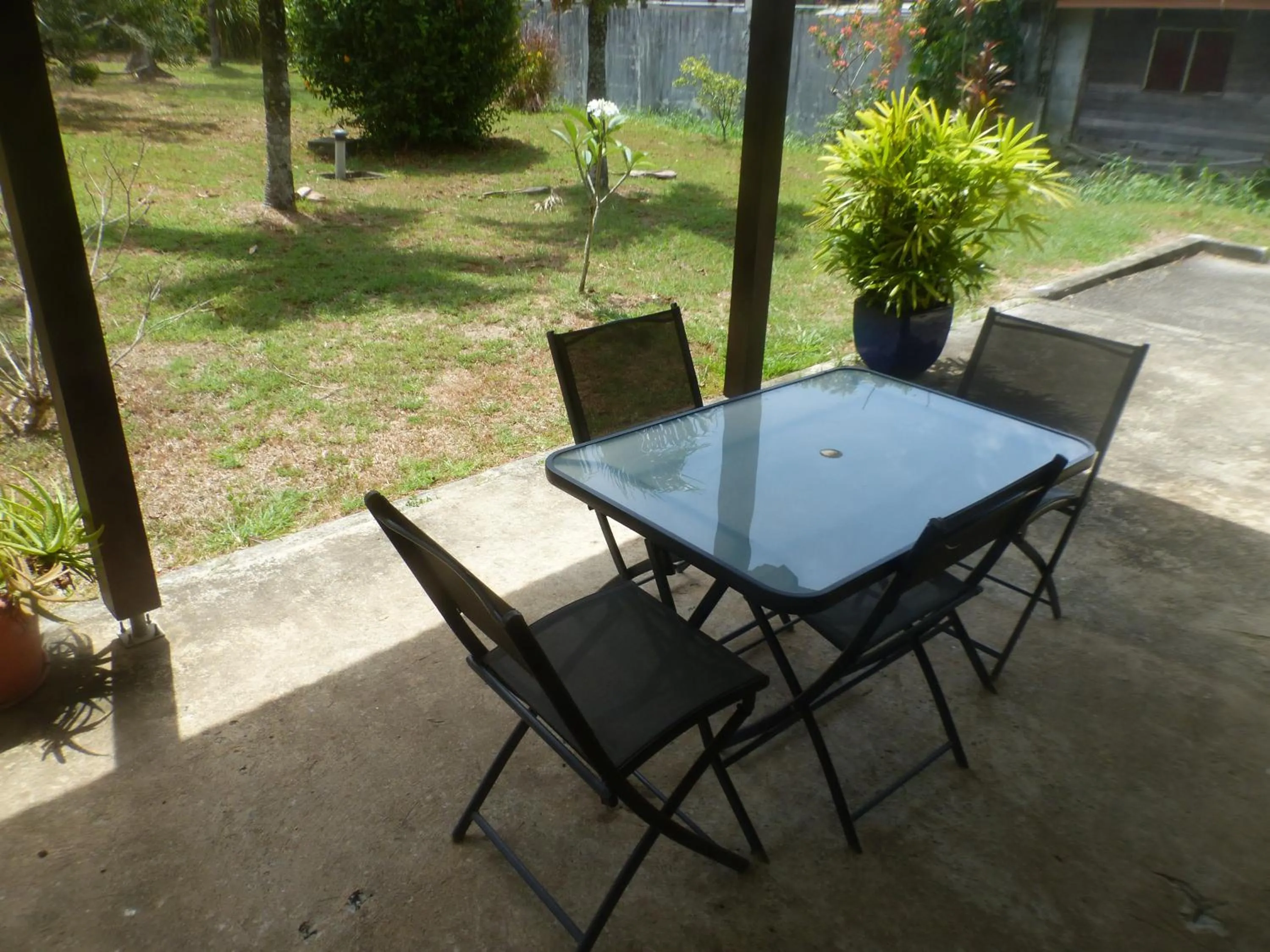 Patio in Au Petit Canal Fleuri