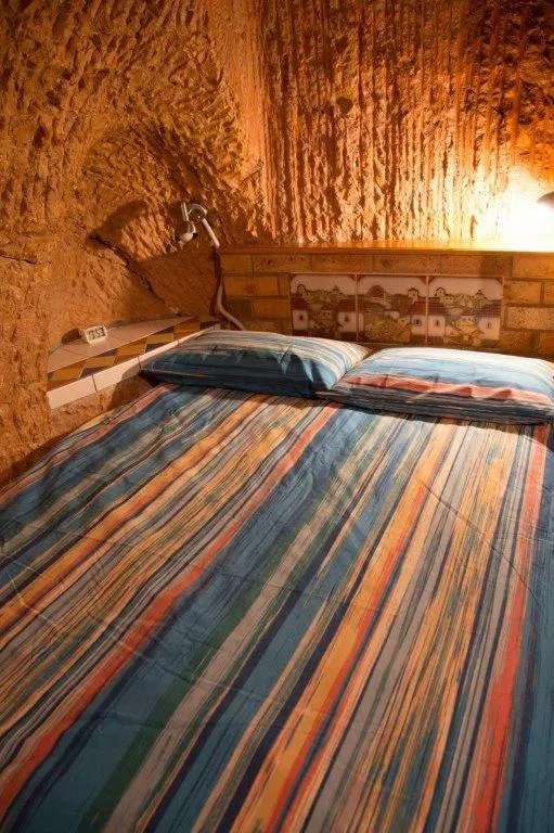 Bed in The Underground Motel