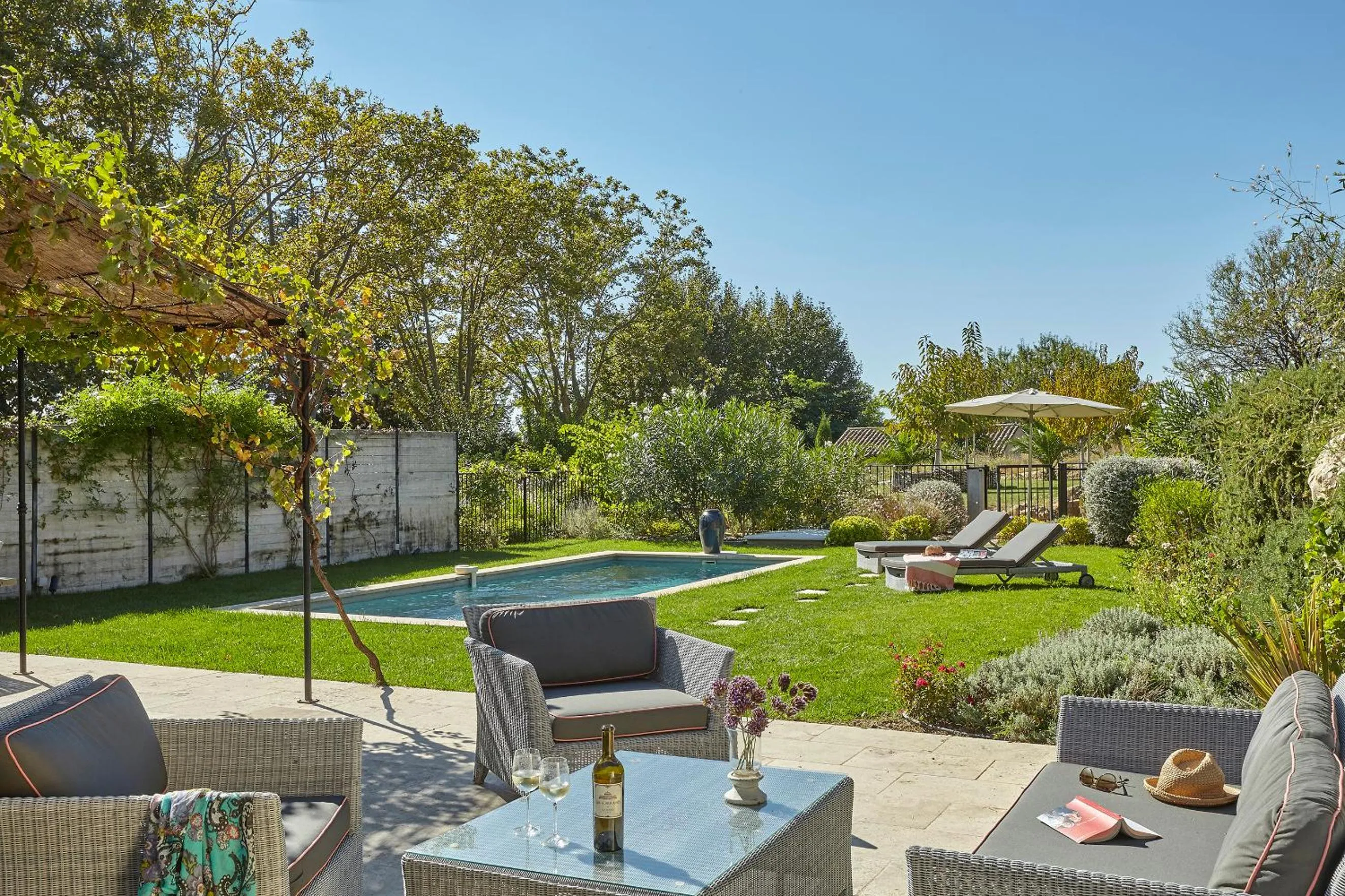 Garden in Château Les Carrasses